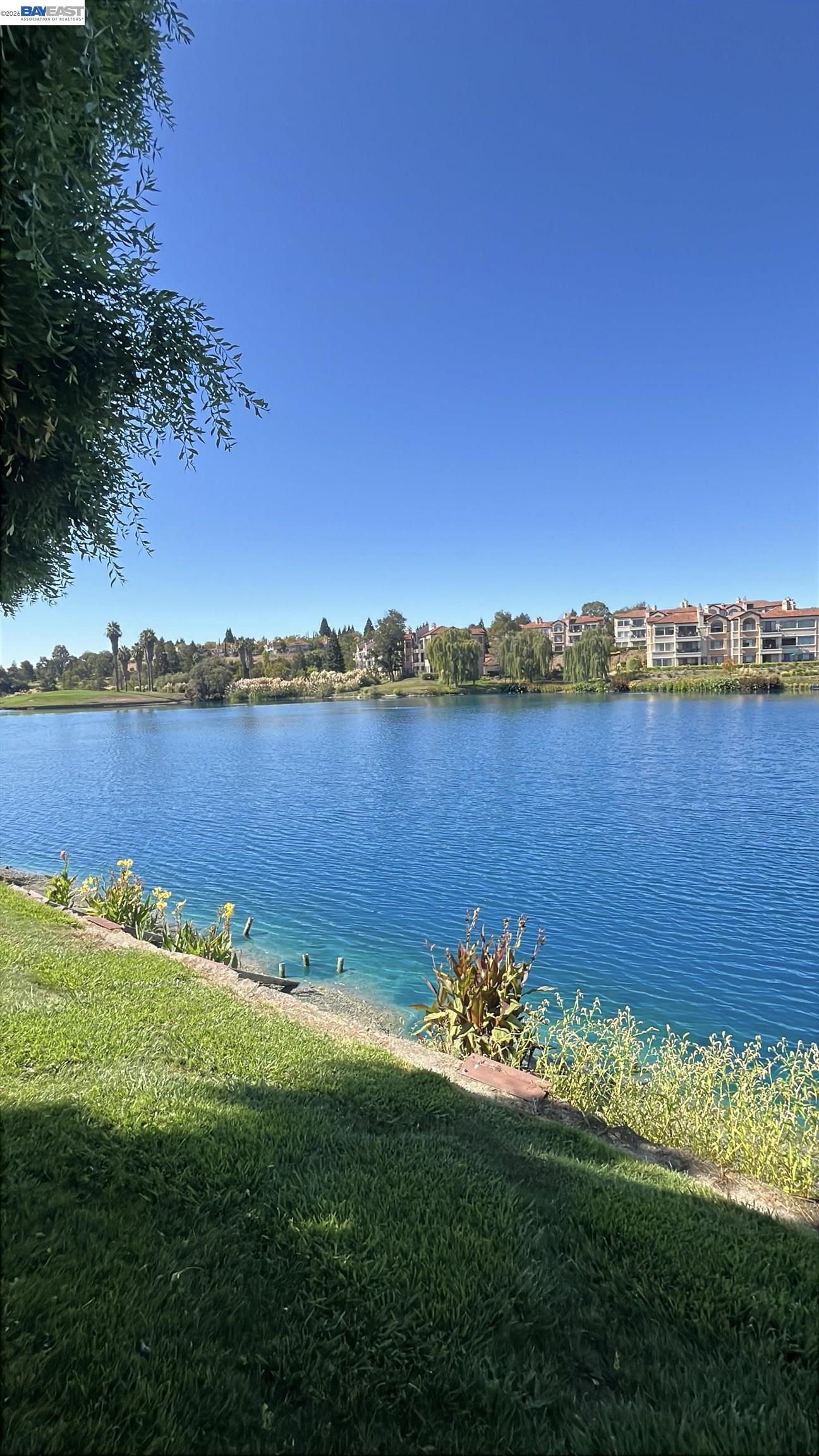 Detail Gallery Image 45 of 53 For 4063 W Lakeshore Dr, San Ramon,  CA 94582 - 2 Beds | 2/1 Baths