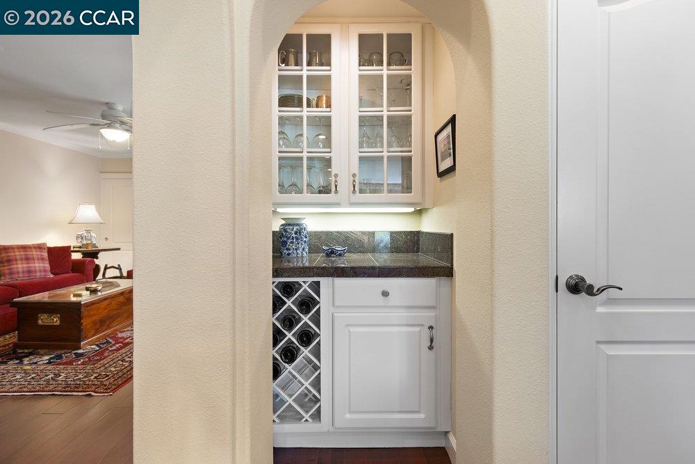 Photo #11: 41127288 Listing: Photo #11