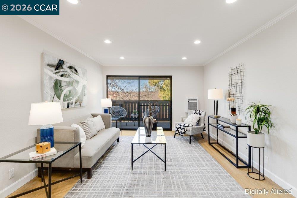 Detail Gallery Image 3 of 36 For 1465 Marchbanks Dr #4,  Walnut Creek,  CA 94598 - 1 Beds | 1 Baths