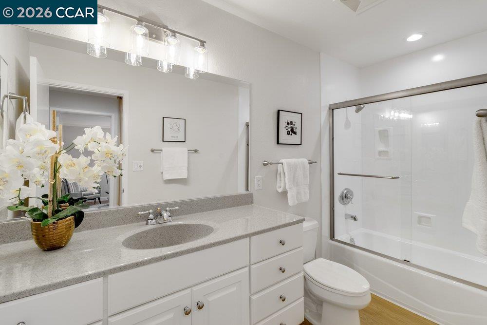 Detail Gallery Image 23 of 36 For 1465 Marchbanks Dr #4,  Walnut Creek,  CA 94598 - 1 Beds | 1 Baths