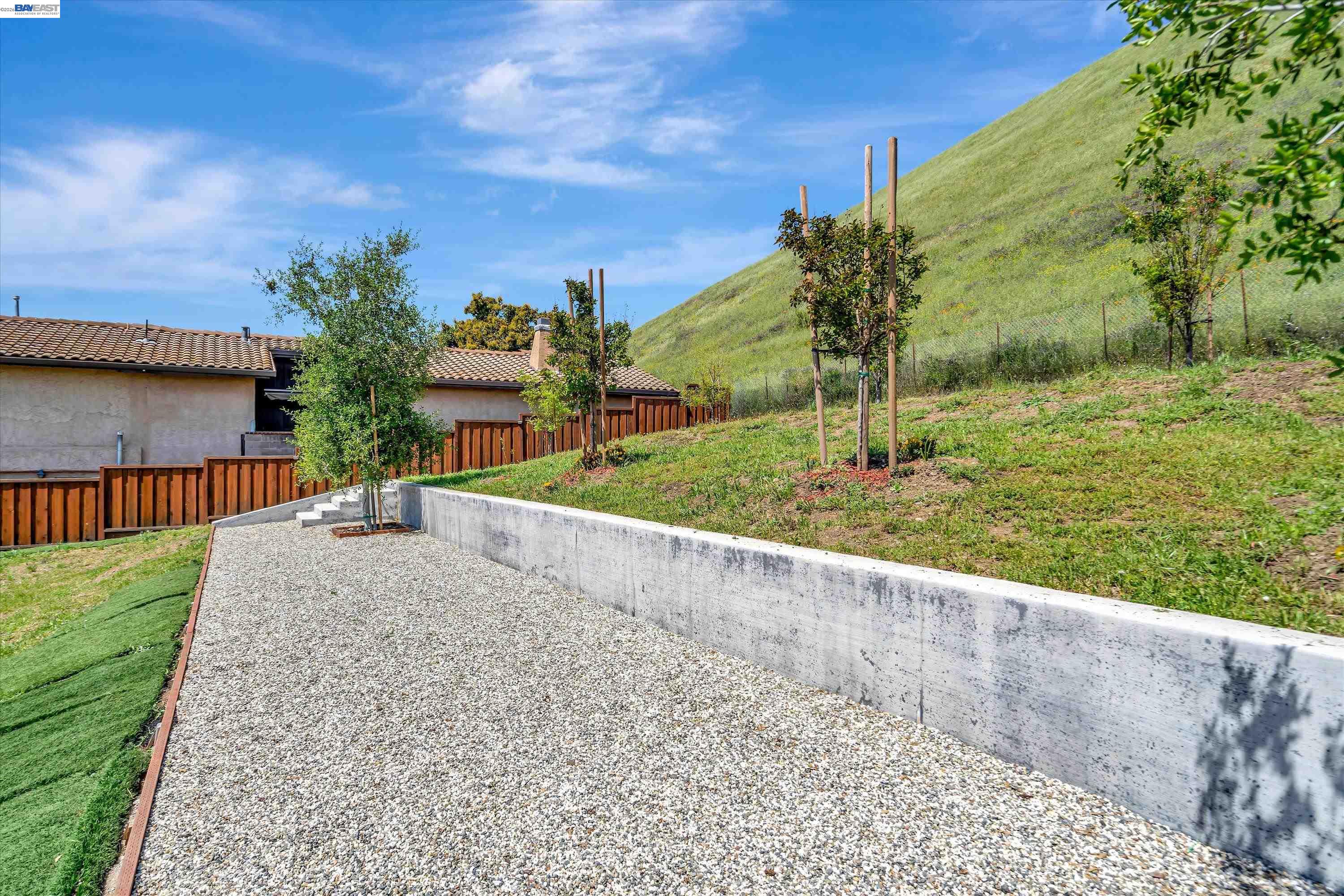 Detail Gallery Image 3 of 41 For 35796 Mission Boulevard, Fremont,  CA 94536 - – Beds | – Baths