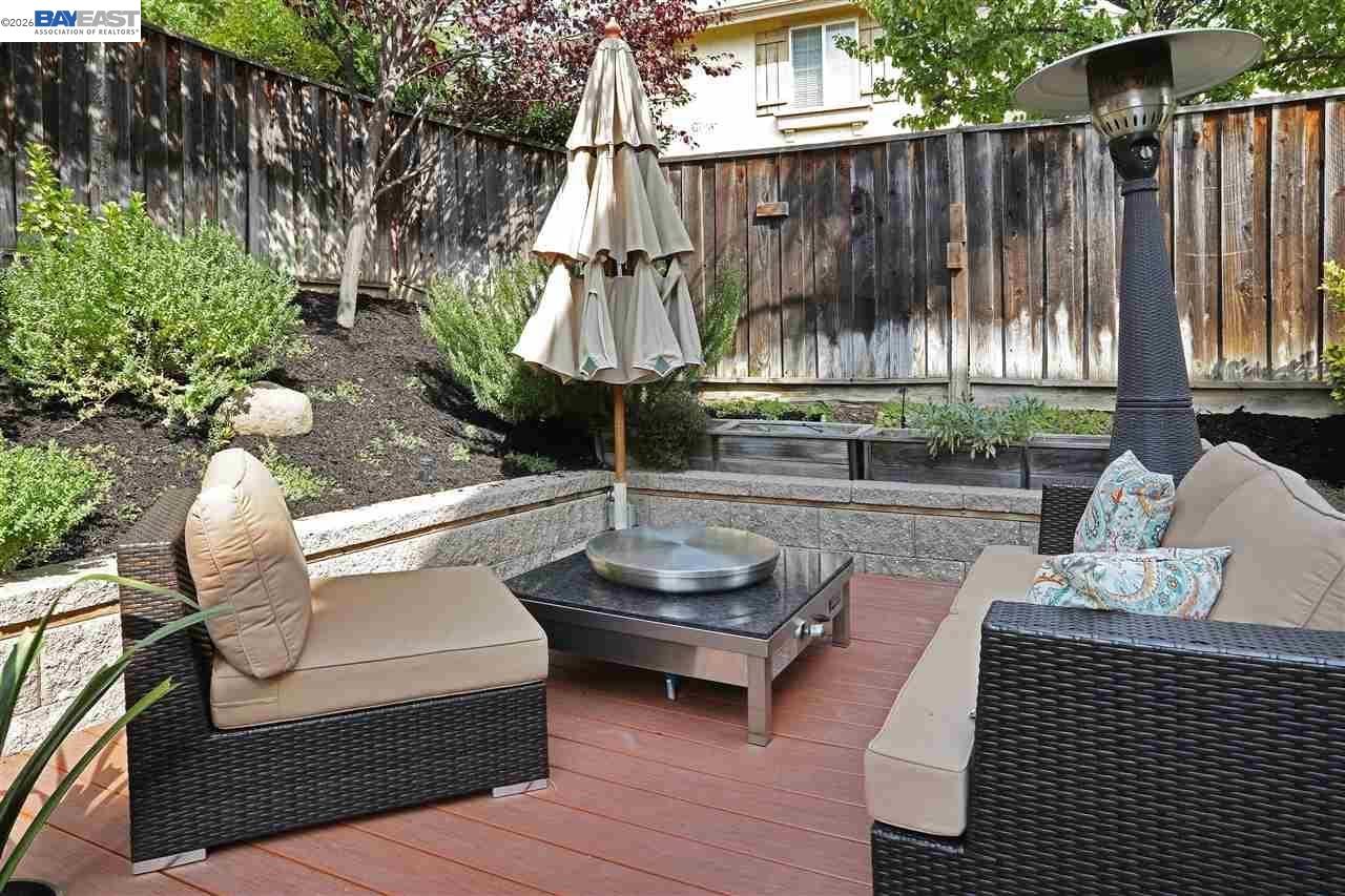 Detail Gallery Image 35 of 40 For 4899 Landmark Way, Dublin,  CA 94568 - 5 Beds | 2/1 Baths