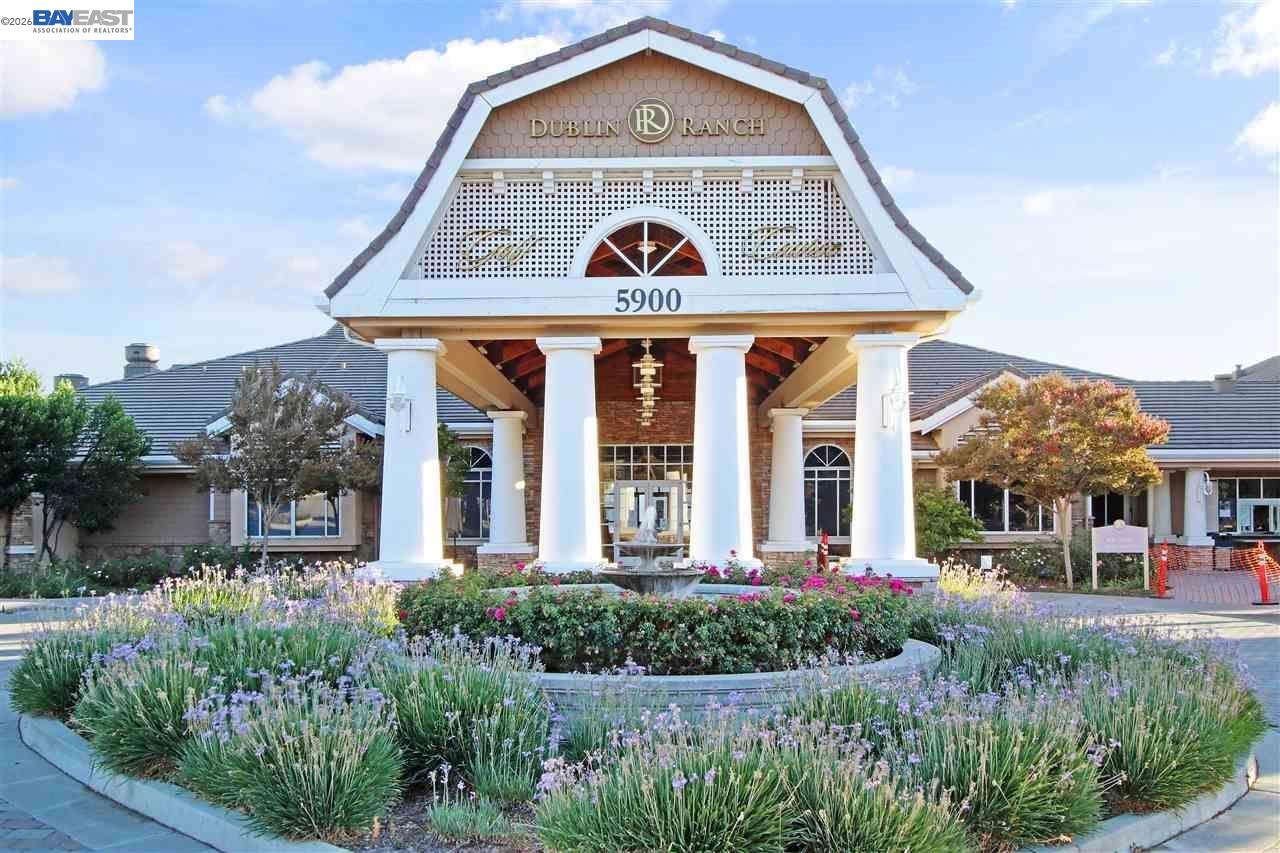 Detail Gallery Image 38 of 40 For 4899 Landmark Way, Dublin,  CA 94568 - 5 Beds | 2/1 Baths