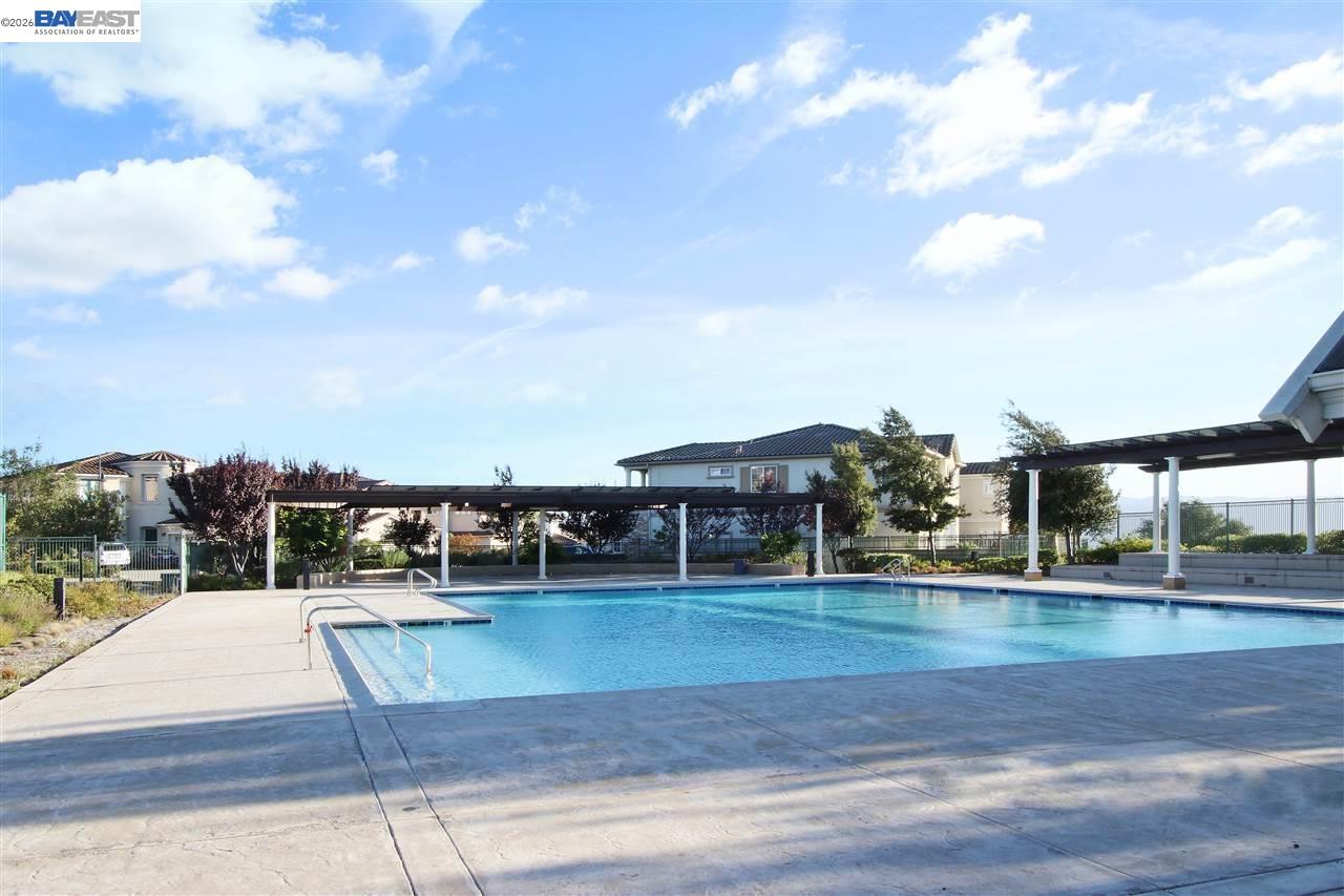 Detail Gallery Image 39 of 40 For 4899 Landmark Way, Dublin,  CA 94568 - 5 Beds | 2/1 Baths