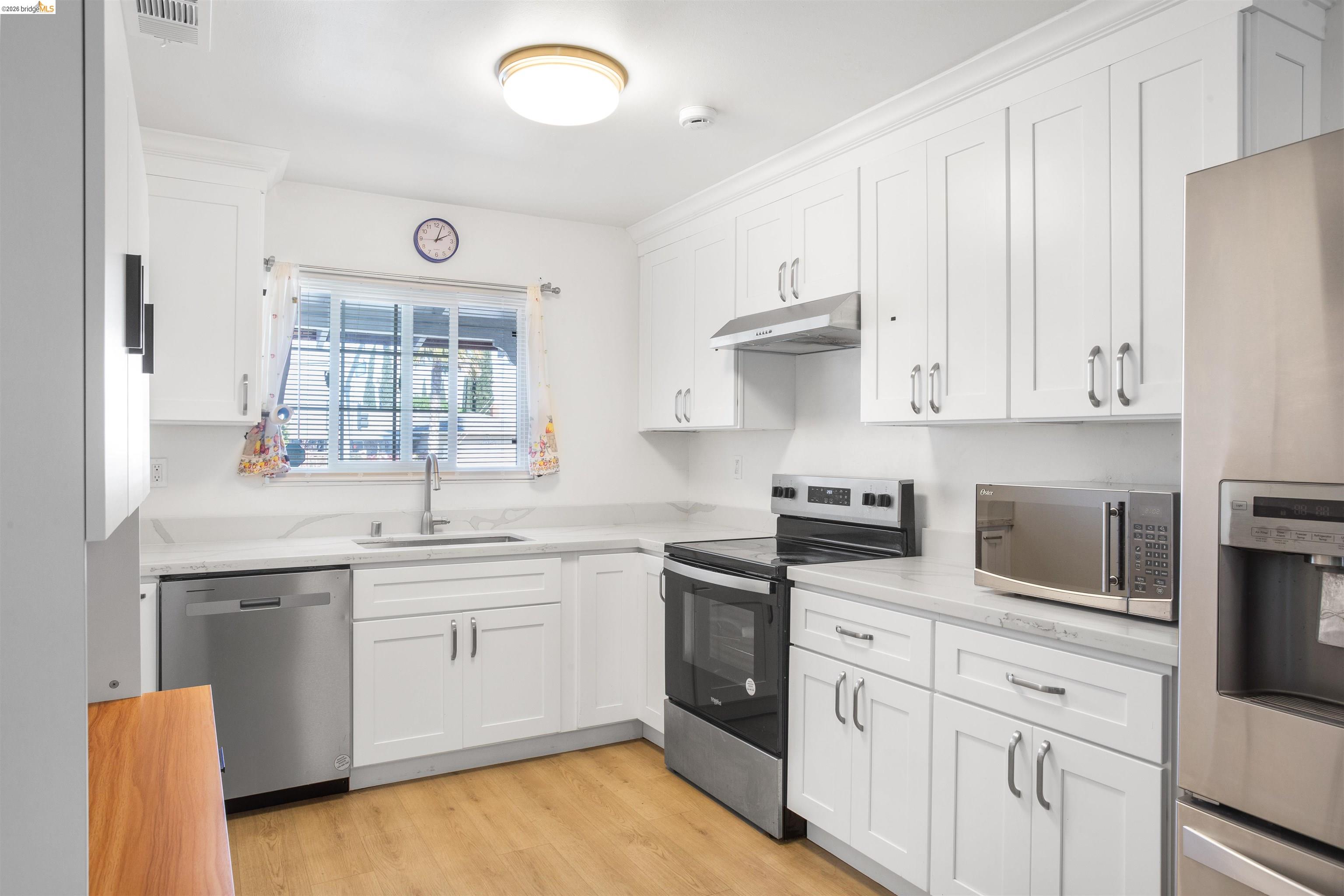 Detail Gallery Image 2 of 37 For 4301 Delta Fair Blvd, Antioch,  CA 94509 - 3 Beds | 2 Baths