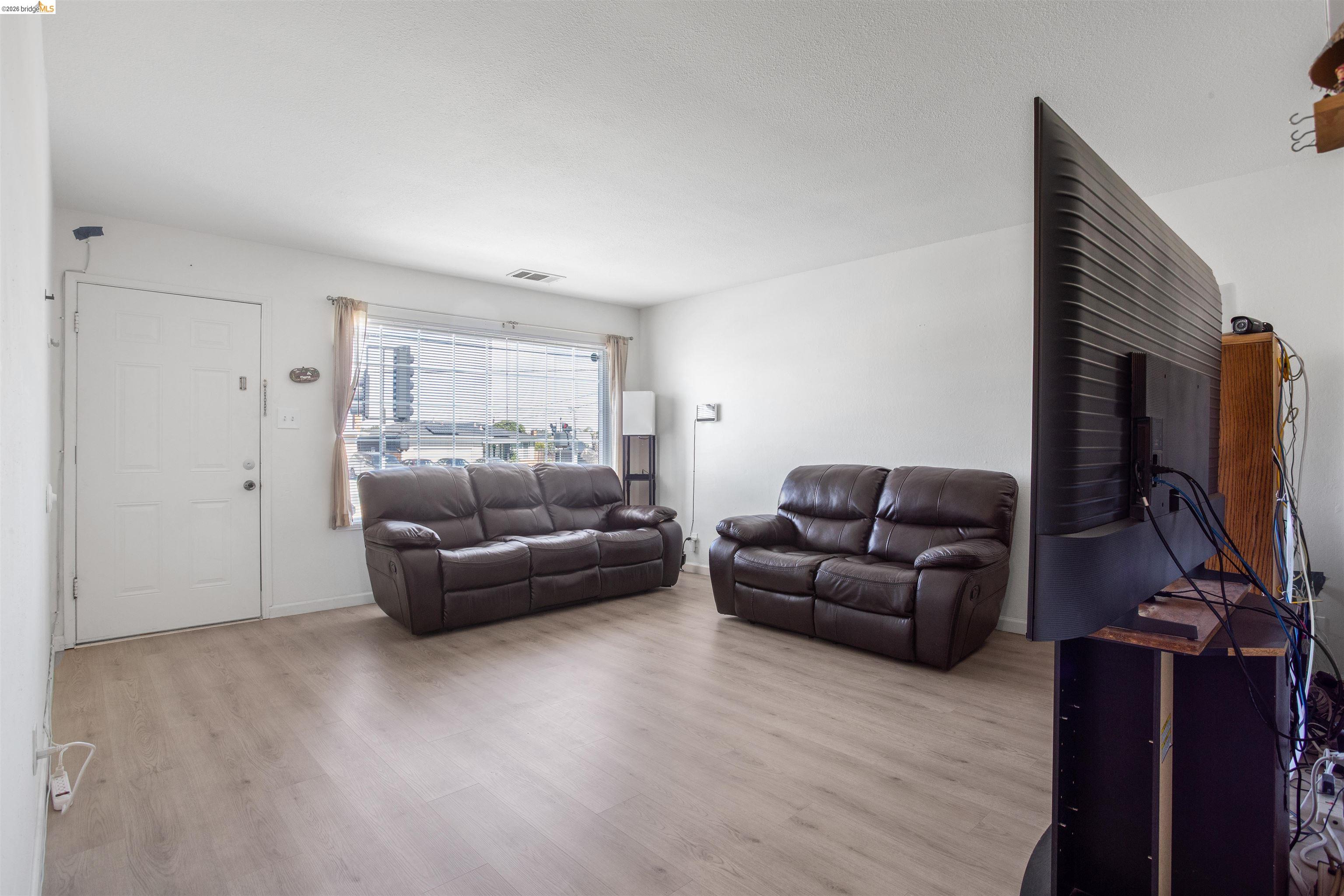 Detail Gallery Image 33 of 37 For 4301 Delta Fair Blvd, Antioch,  CA 94509 - 3 Beds | 2 Baths