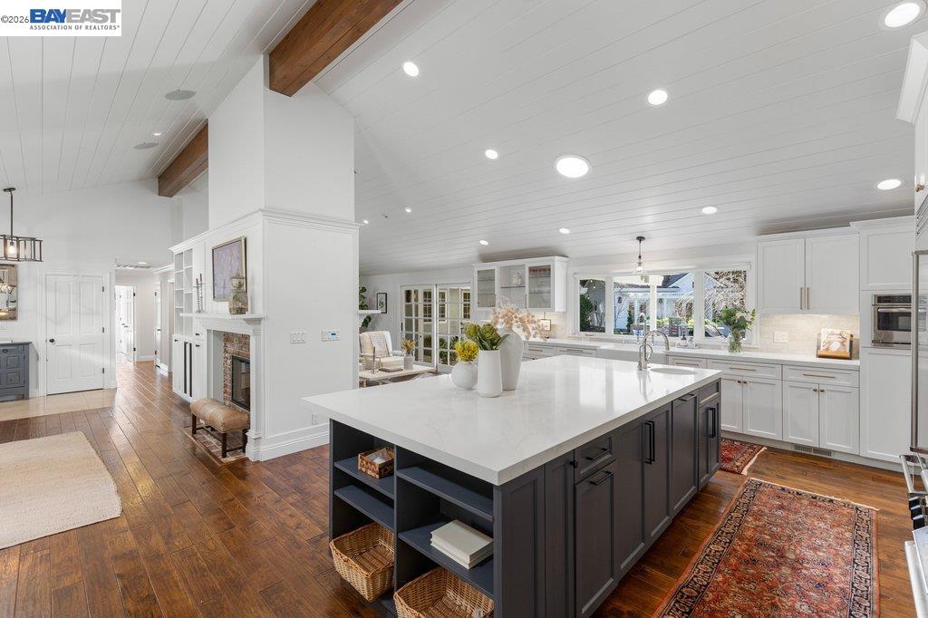 Detail Gallery Image 14 of 60 For 1397 Pine Tree Dr, Alamo,  CA 94507 - 6 Beds | 3/1 Baths