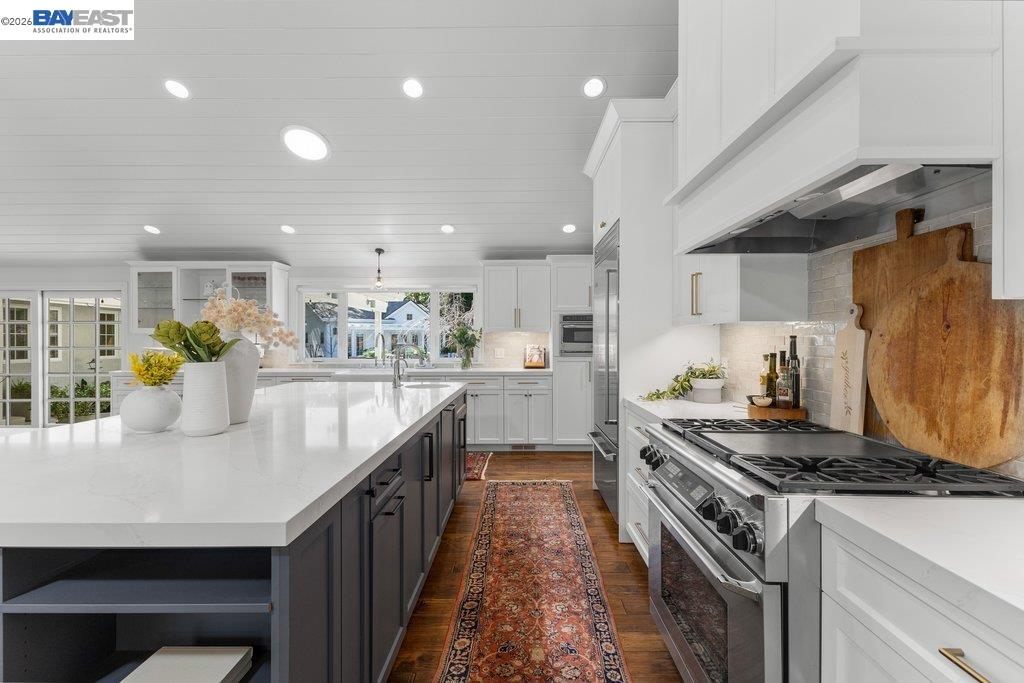 Detail Gallery Image 16 of 60 For 1397 Pine Tree Dr, Alamo,  CA 94507 - 6 Beds | 3/1 Baths