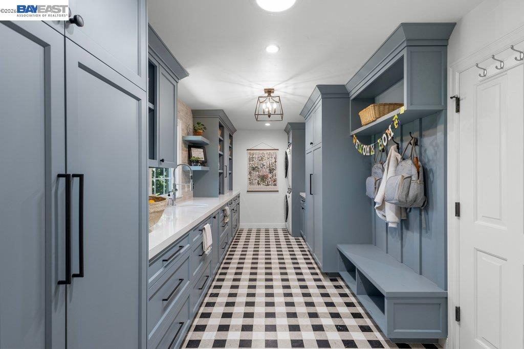 Detail Gallery Image 19 of 60 For 1397 Pine Tree Dr, Alamo,  CA 94507 - 6 Beds | 3/1 Baths