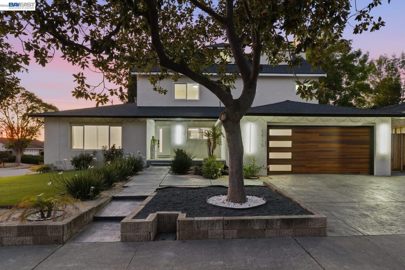 Front Image Thumbnail for BE41127302