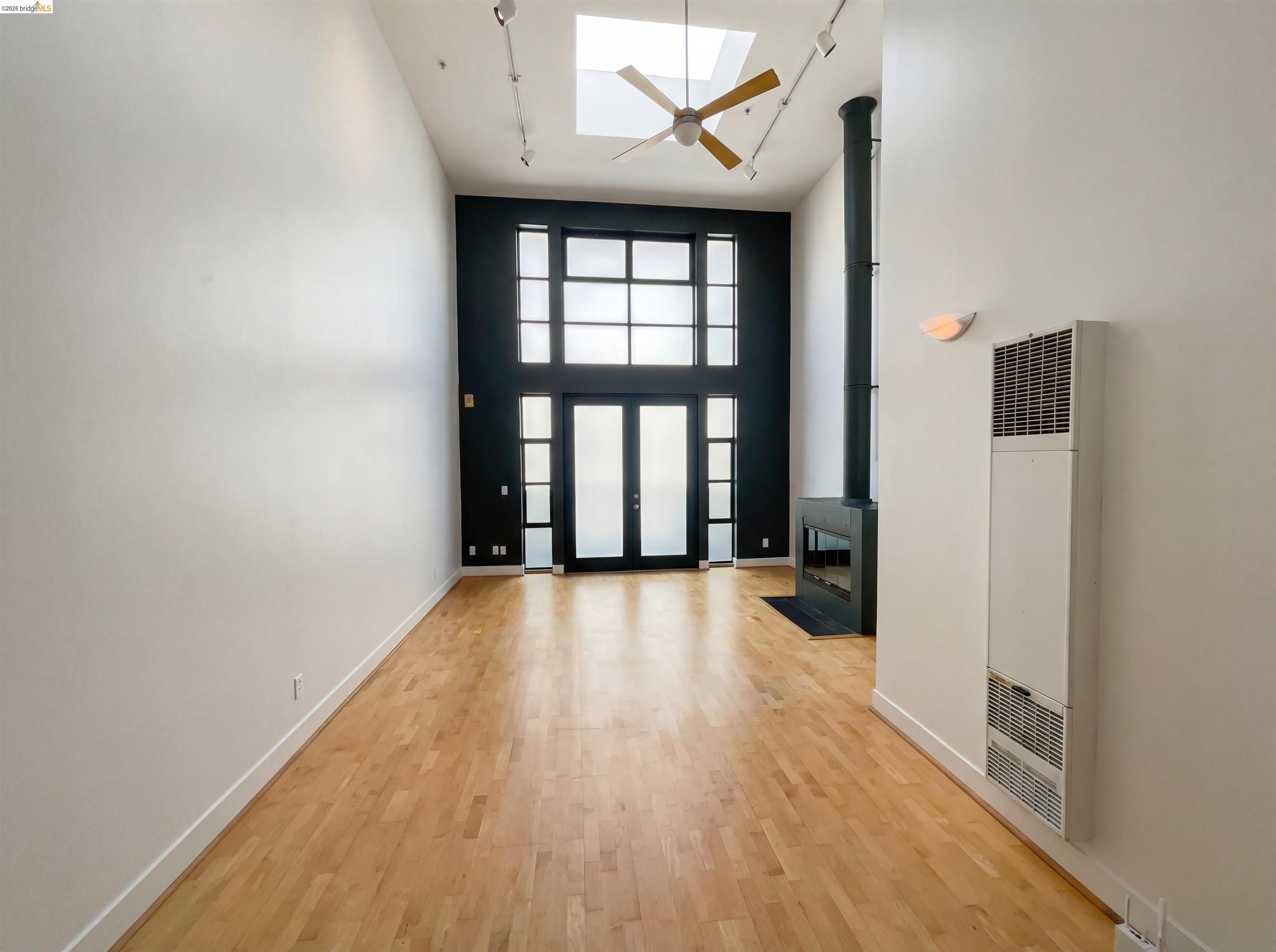 Detail Gallery Image 11 of 23 For 161 Gilbert St #16,  San Francisco,  CA 94103 - 1 Beds | 1 Baths