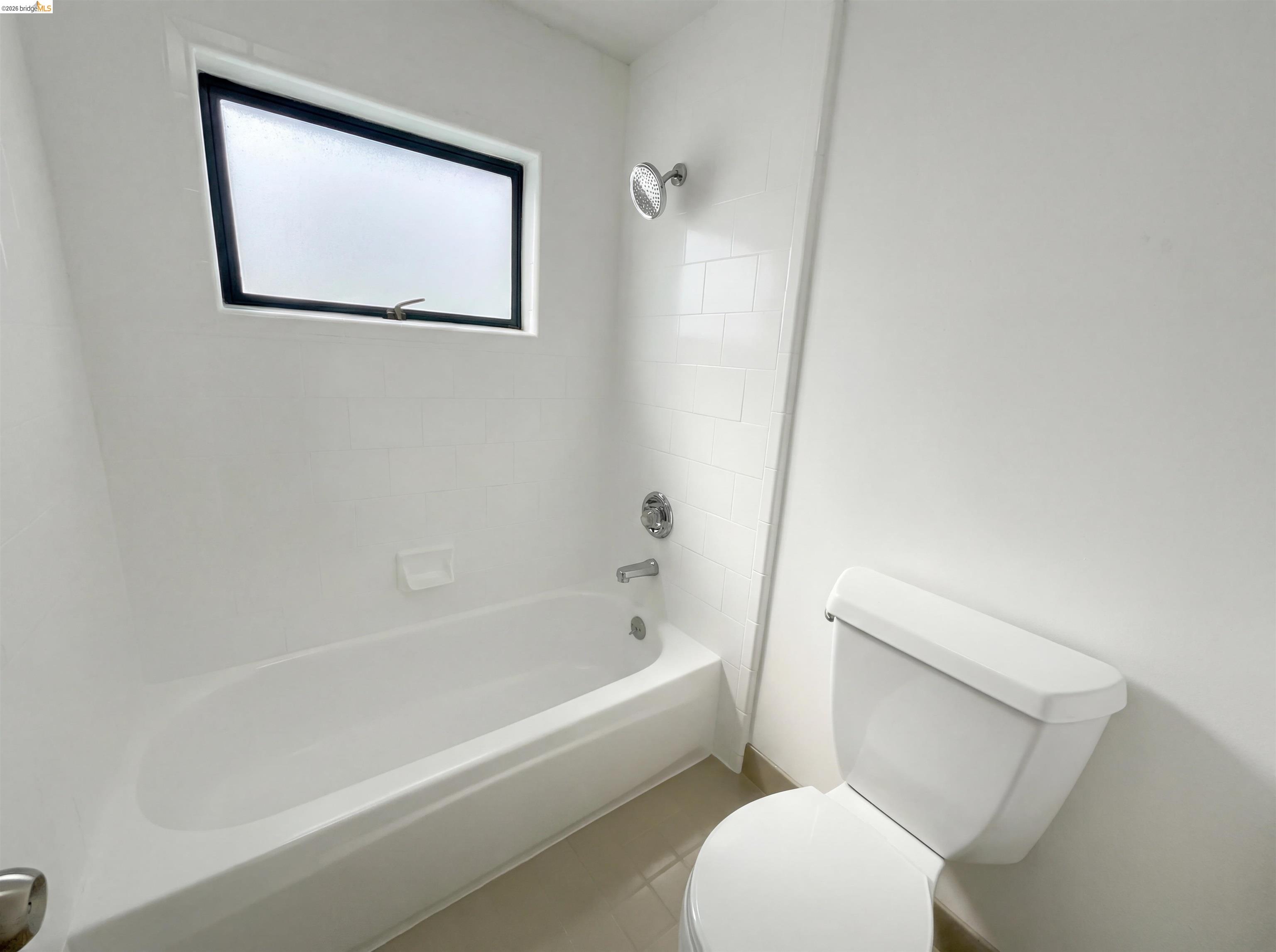 Detail Gallery Image 20 of 23 For 161 Gilbert St #16,  San Francisco,  CA 94103 - 1 Beds | 1 Baths