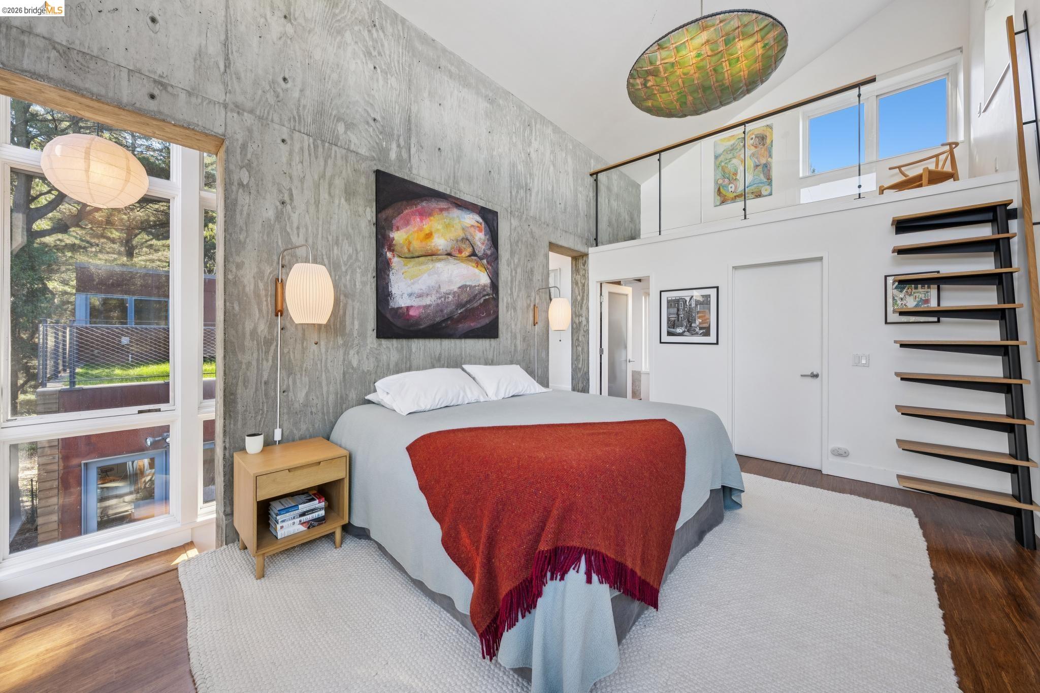 Detail Gallery Image 29 of 60 For 8210 Skyline Blvd, Oakland,  CA 94611 - 4 Beds | 3 Baths