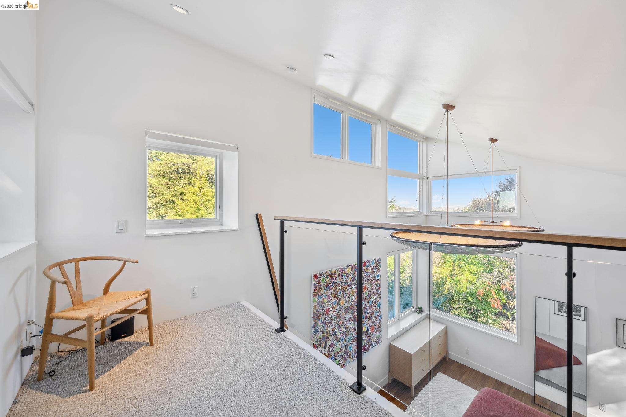 Detail Gallery Image 30 of 60 For 8210 Skyline Blvd, Oakland,  CA 94611 - 4 Beds | 3 Baths