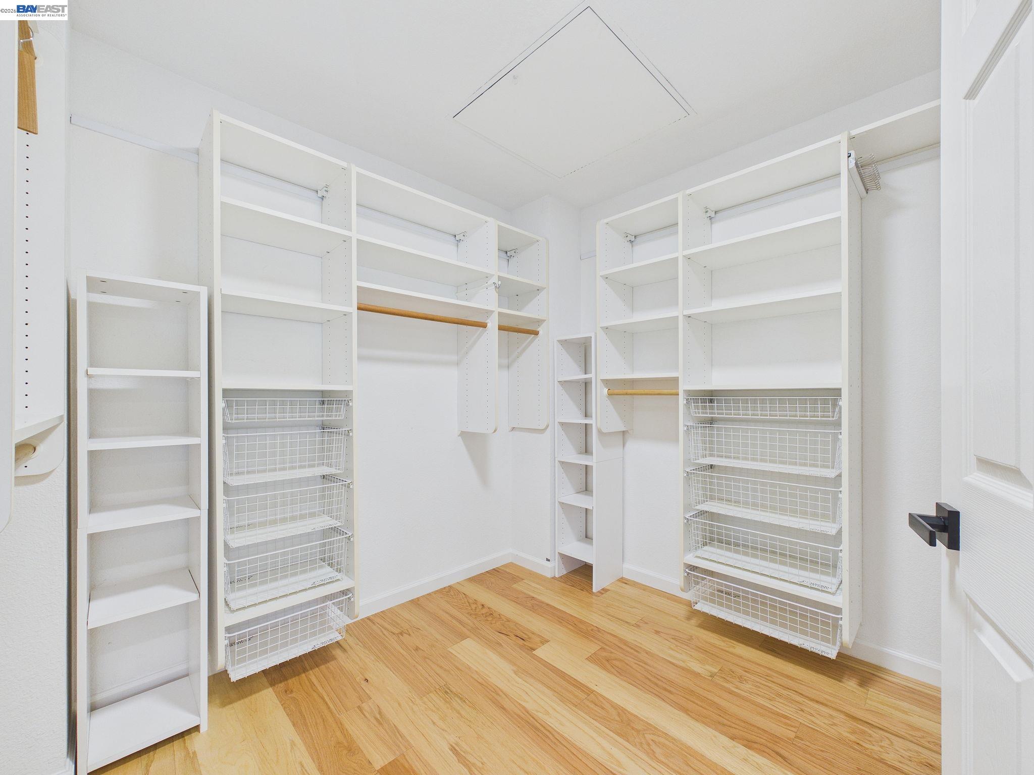 Detail Gallery Image 25 of 43 For 320 Sutter Creek Ln, San Ramon,  CA 94583 - 3 Beds | 3 Baths