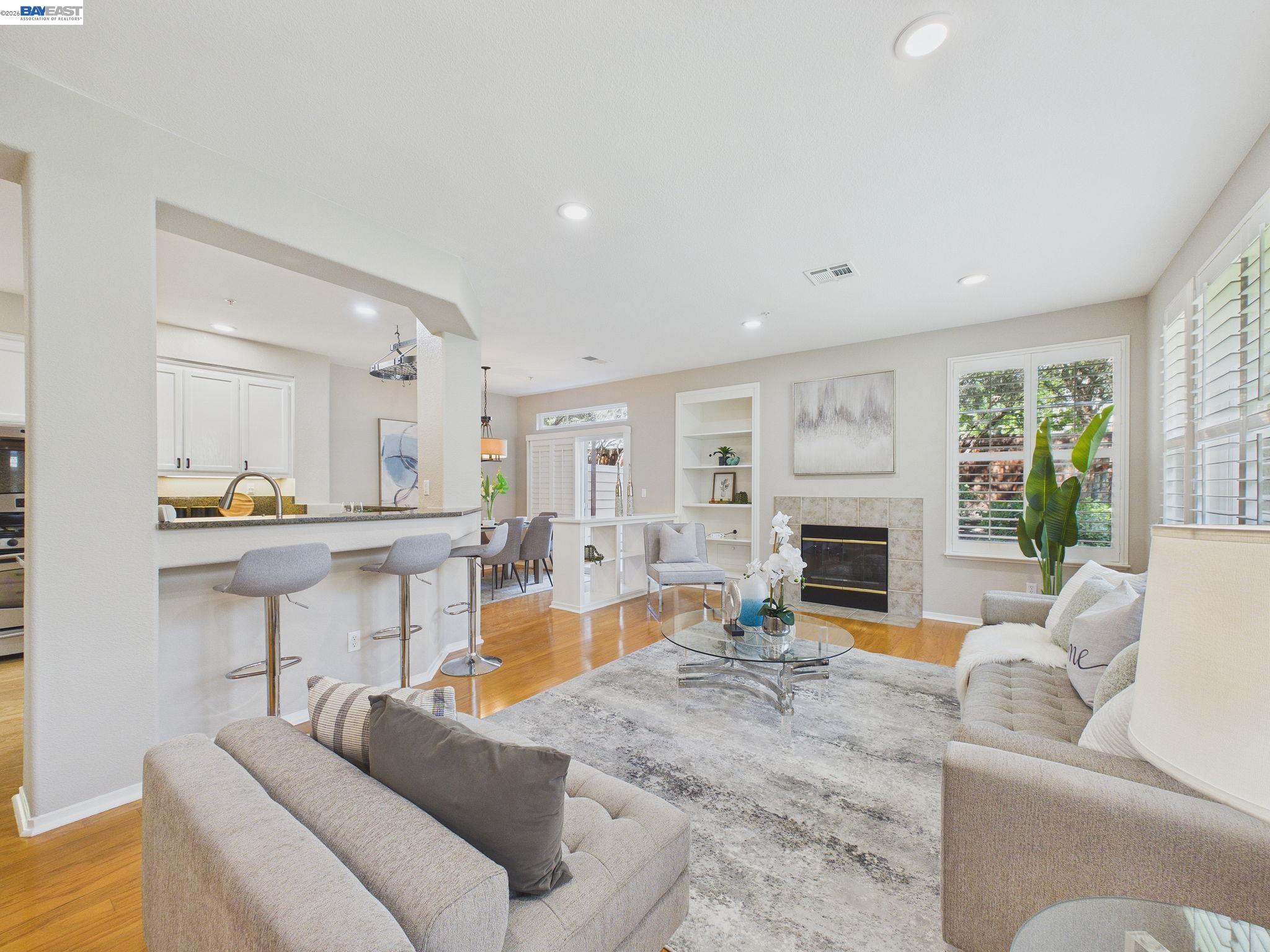 Detail Gallery Image 7 of 43 For 320 Sutter Creek Ln, San Ramon,  CA 94583 - 3 Beds | 3 Baths