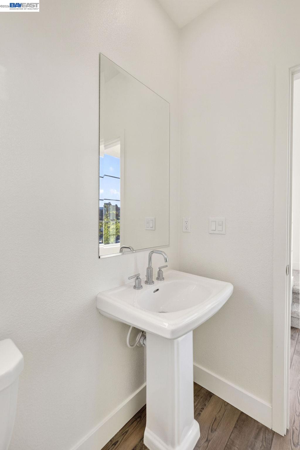 Detail Gallery Image 16 of 50 For 6065 Bullion Ln, Dublin,  CA 94568 - 3 Beds | 3/1 Baths