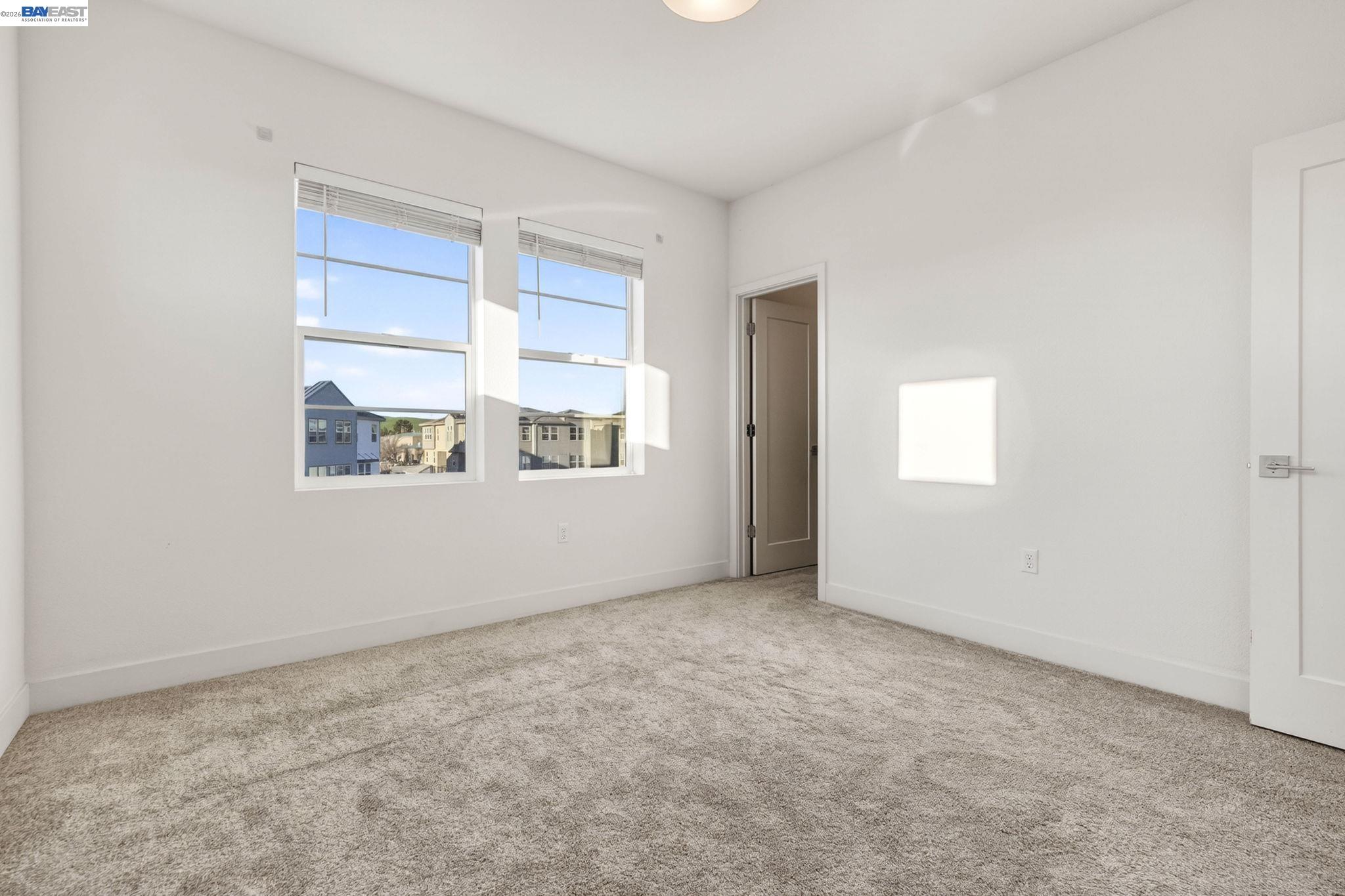 Detail Gallery Image 28 of 50 For 6065 Bullion Ln, Dublin,  CA 94568 - 3 Beds | 3/1 Baths