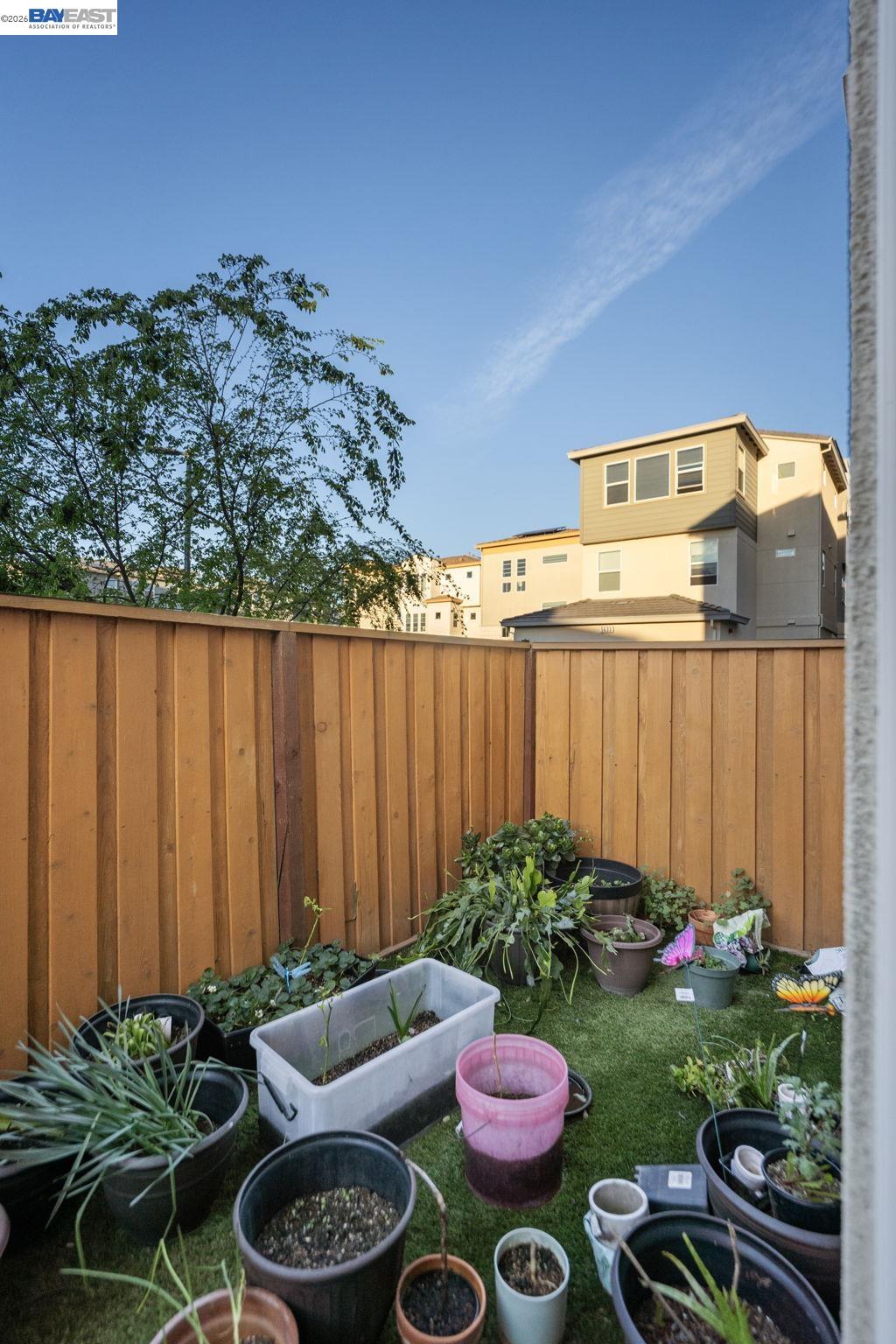 Detail Gallery Image 39 of 50 For 6065 Bullion Ln, Dublin,  CA 94568 - 3 Beds | 3/1 Baths