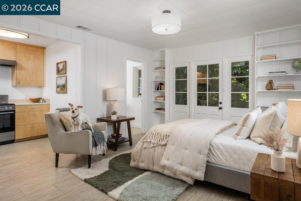 Detail Gallery Image 23 of 37 For 1040 Park Hills Rd, Berkeley,  CA 94708 - 4 Beds | 3 Baths