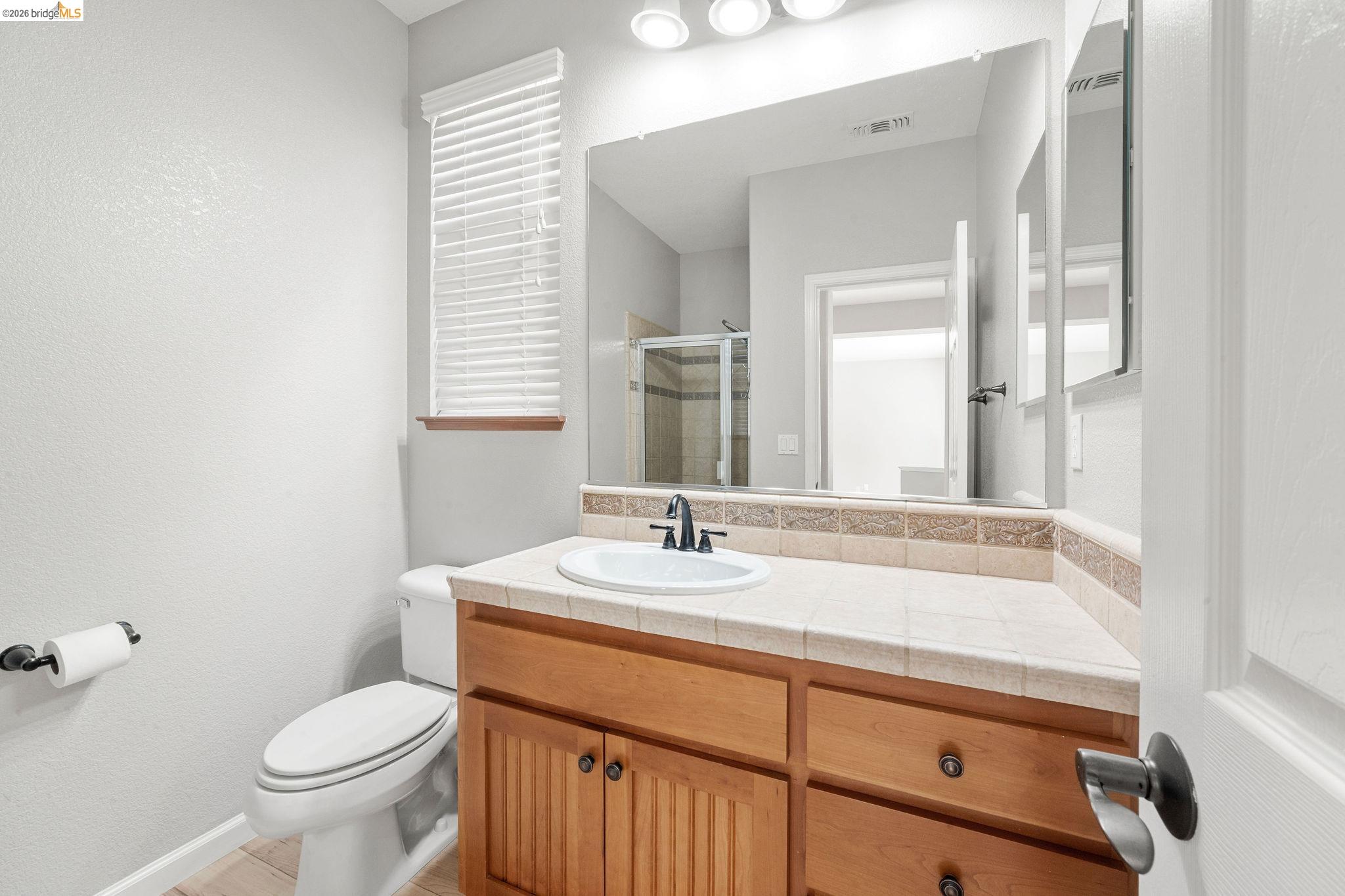 Detail Gallery Image 15 of 31 For 6956 New Melones Cir, Discovery Bay,  CA 94505 - 3 Beds | 3 Baths