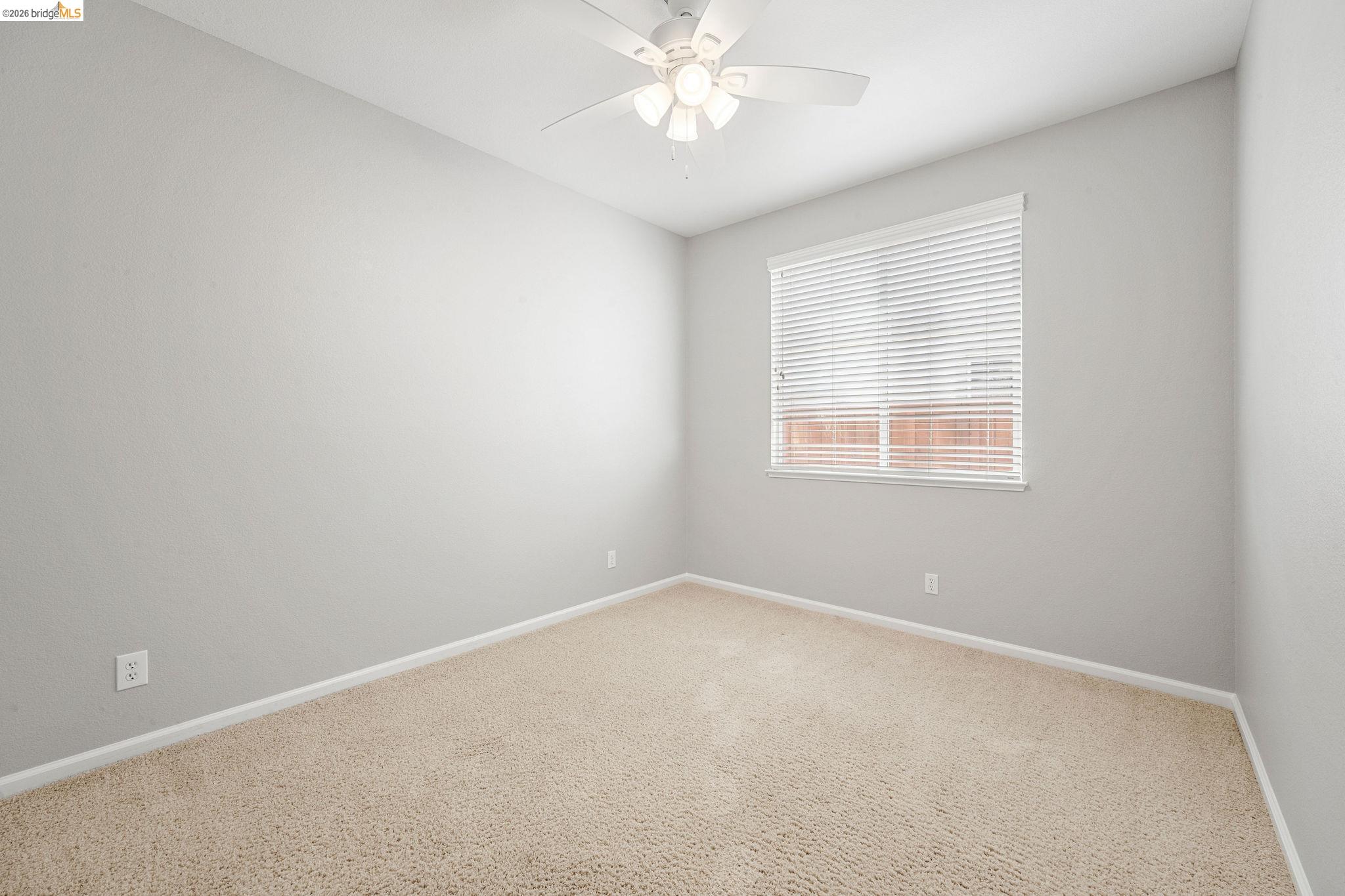 Detail Gallery Image 19 of 31 For 6956 New Melones Cir, Discovery Bay,  CA 94505 - 3 Beds | 3 Baths