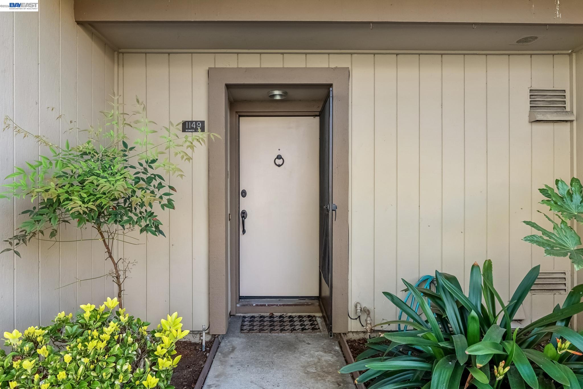 1149 Bismarck Ln, Alameda, CA, 94502