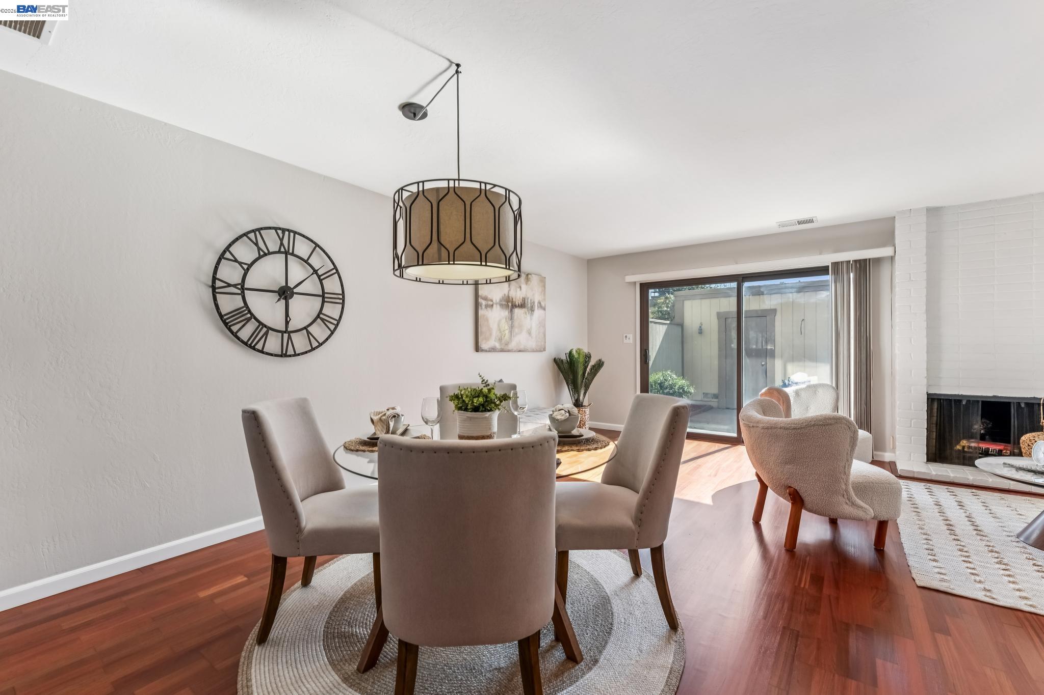 Photo #12: 41127312 Listing: Photo #12