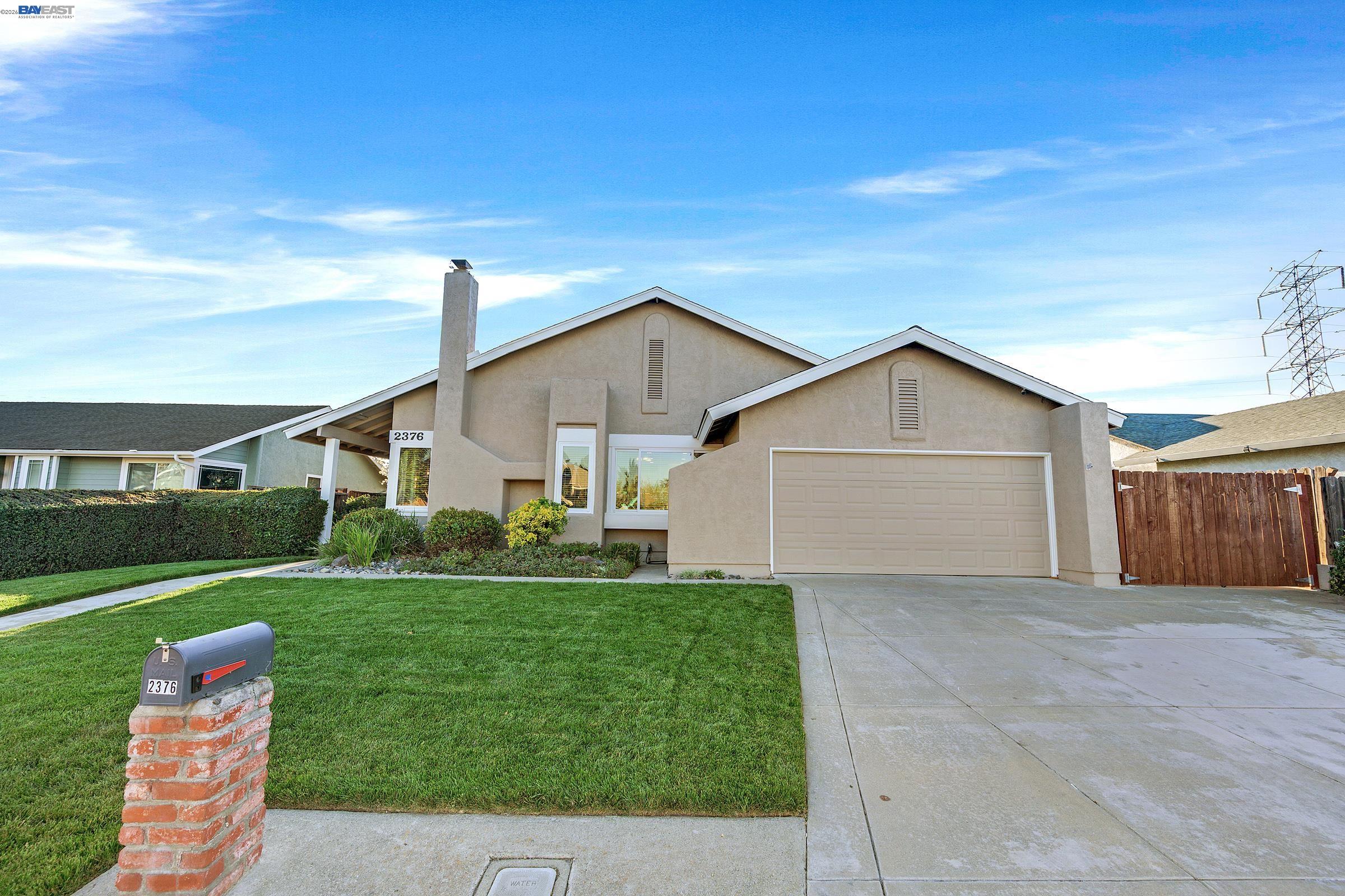 1727 Sutter St, Livermore, CA, 94551