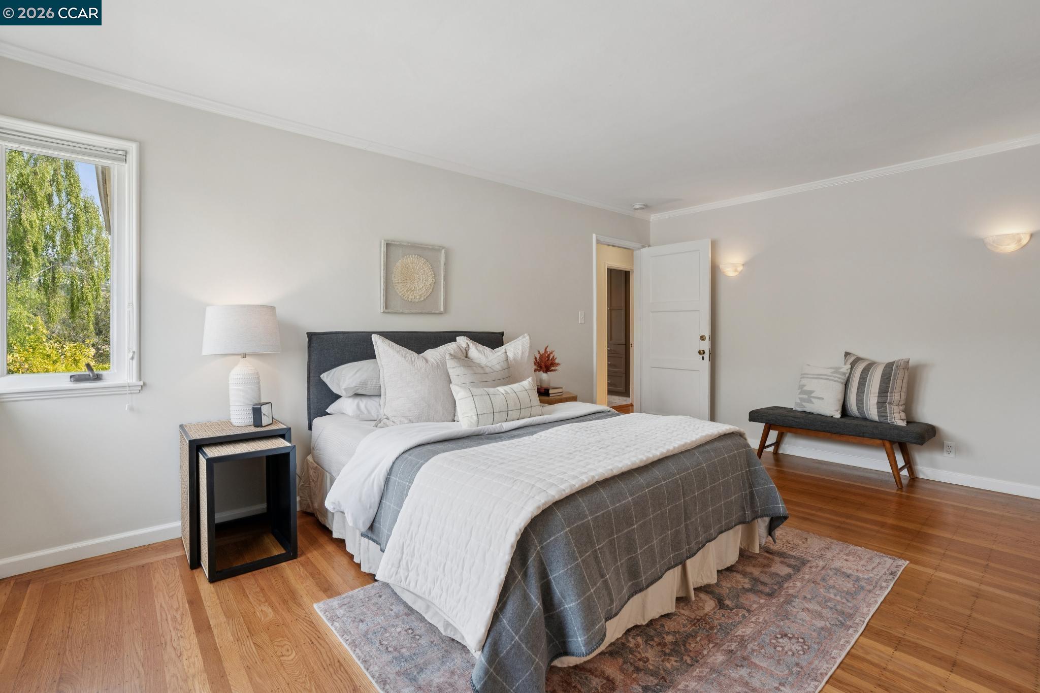 Detail Gallery Image 20 of 34 For 5430 Proctor Ave, Oakland,  CA 94618 - 4 Beds | 3 Baths