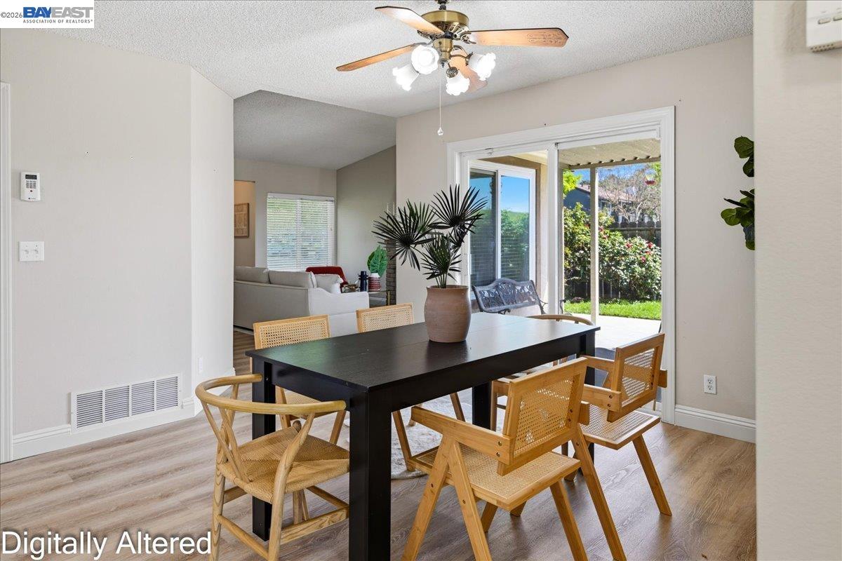 Detail Gallery Image 11 of 46 For 1602 Autumn Oak Dr, Livermore,  CA 94551 - 2 Beds | 1 Baths