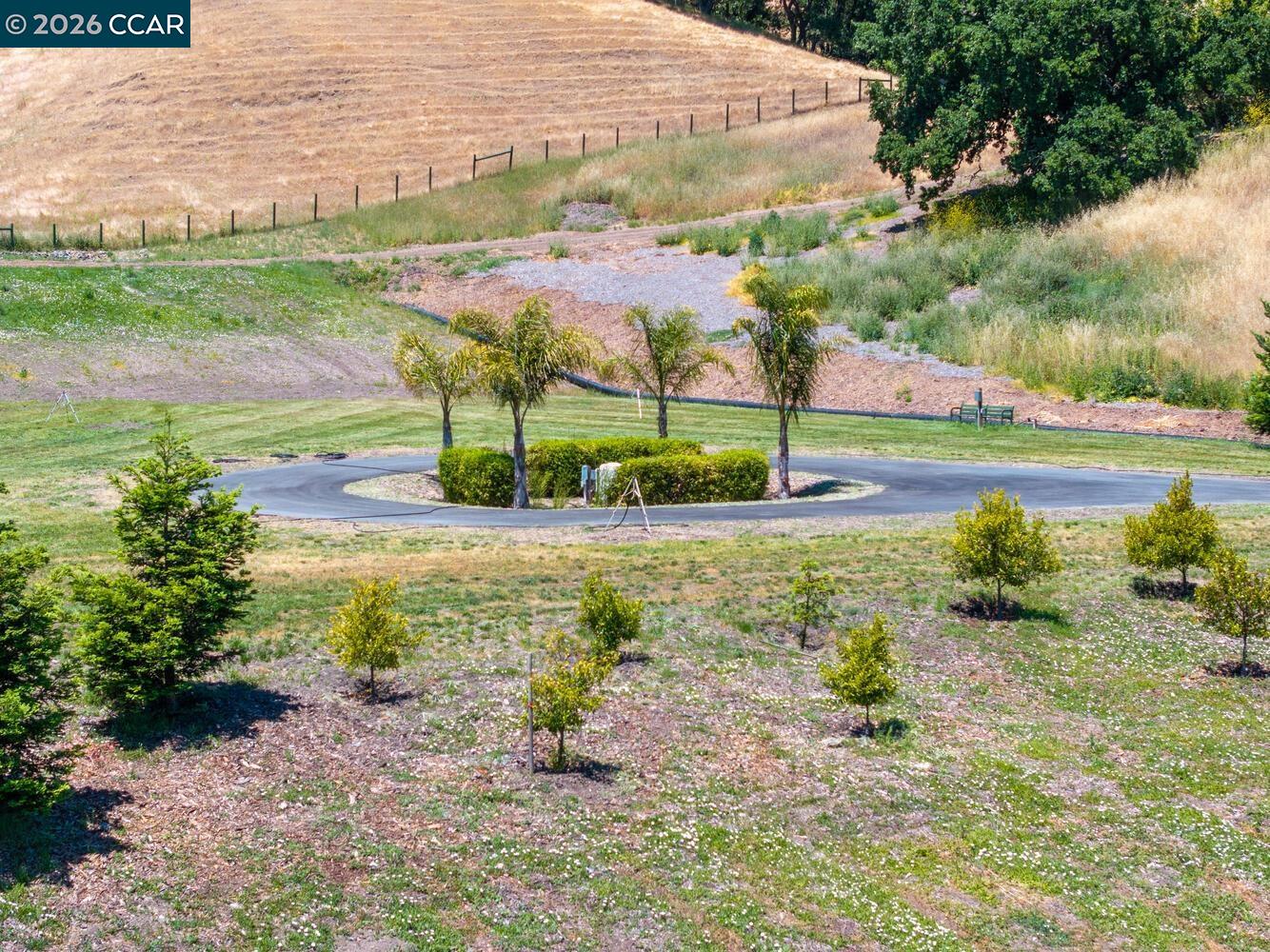Detail Gallery Image 32 of 39 For 60 Hampton, Martinez,  CA 94553 - – Beds | – Baths
