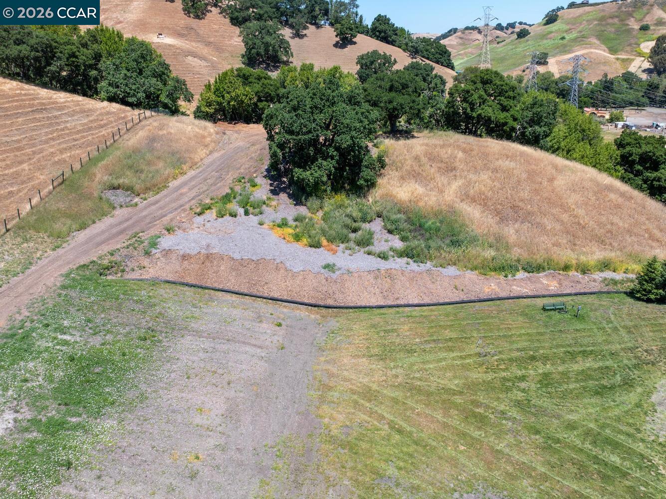 Detail Gallery Image 34 of 39 For 60 Hampton, Martinez,  CA 94553 - – Beds | – Baths