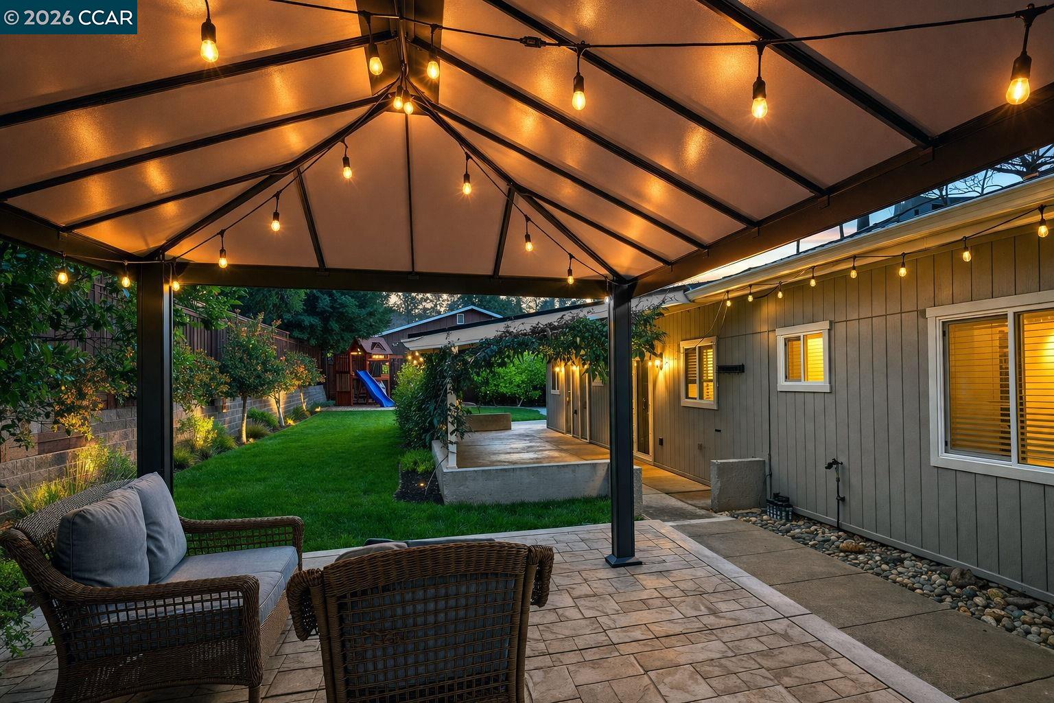 Detail Gallery Image 29 of 30 For 3782 Hitchcock Rd, Concord,  CA 94518 - 3 Beds | 2 Baths