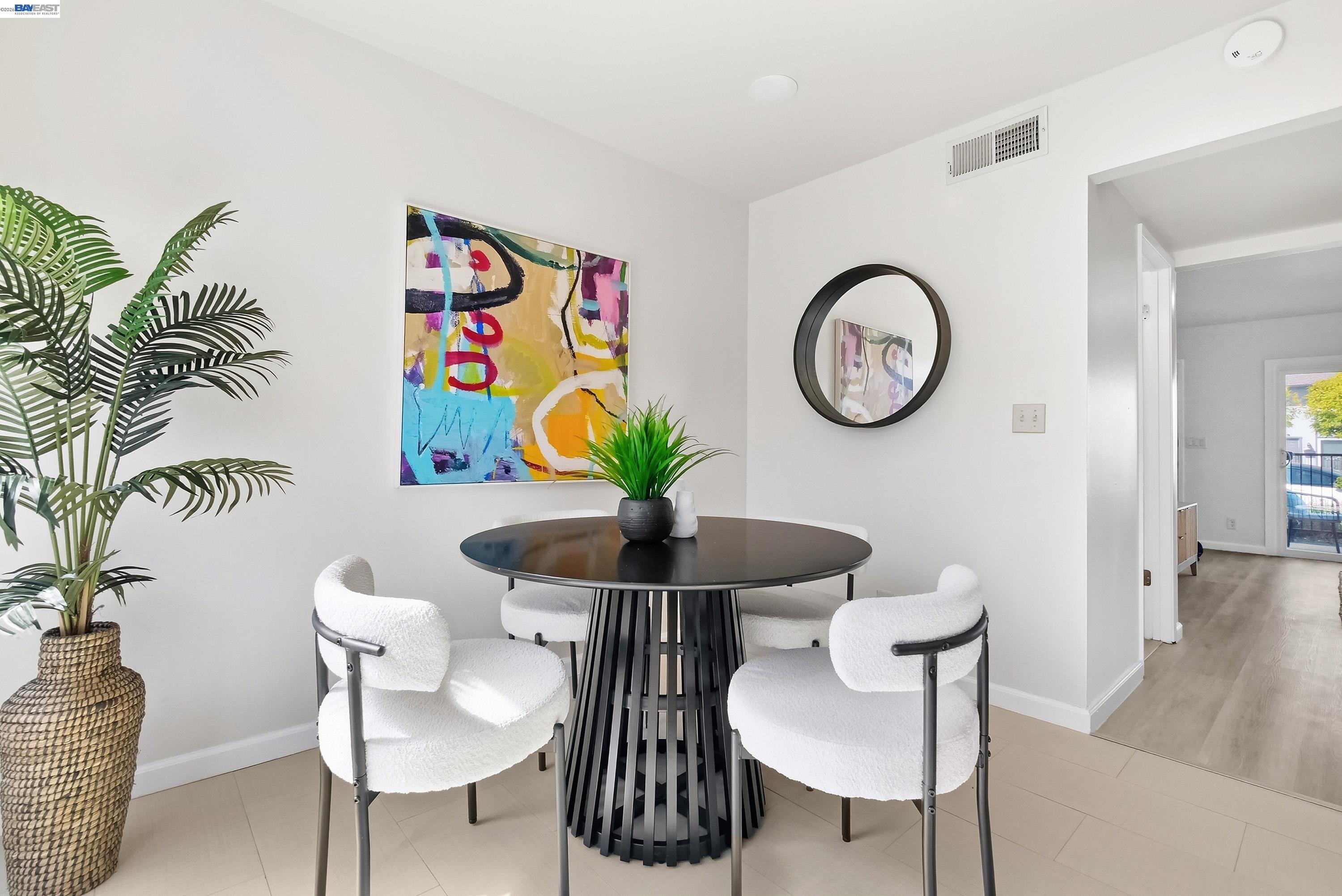 Photo #11: 41127325 Listing: Photo #11