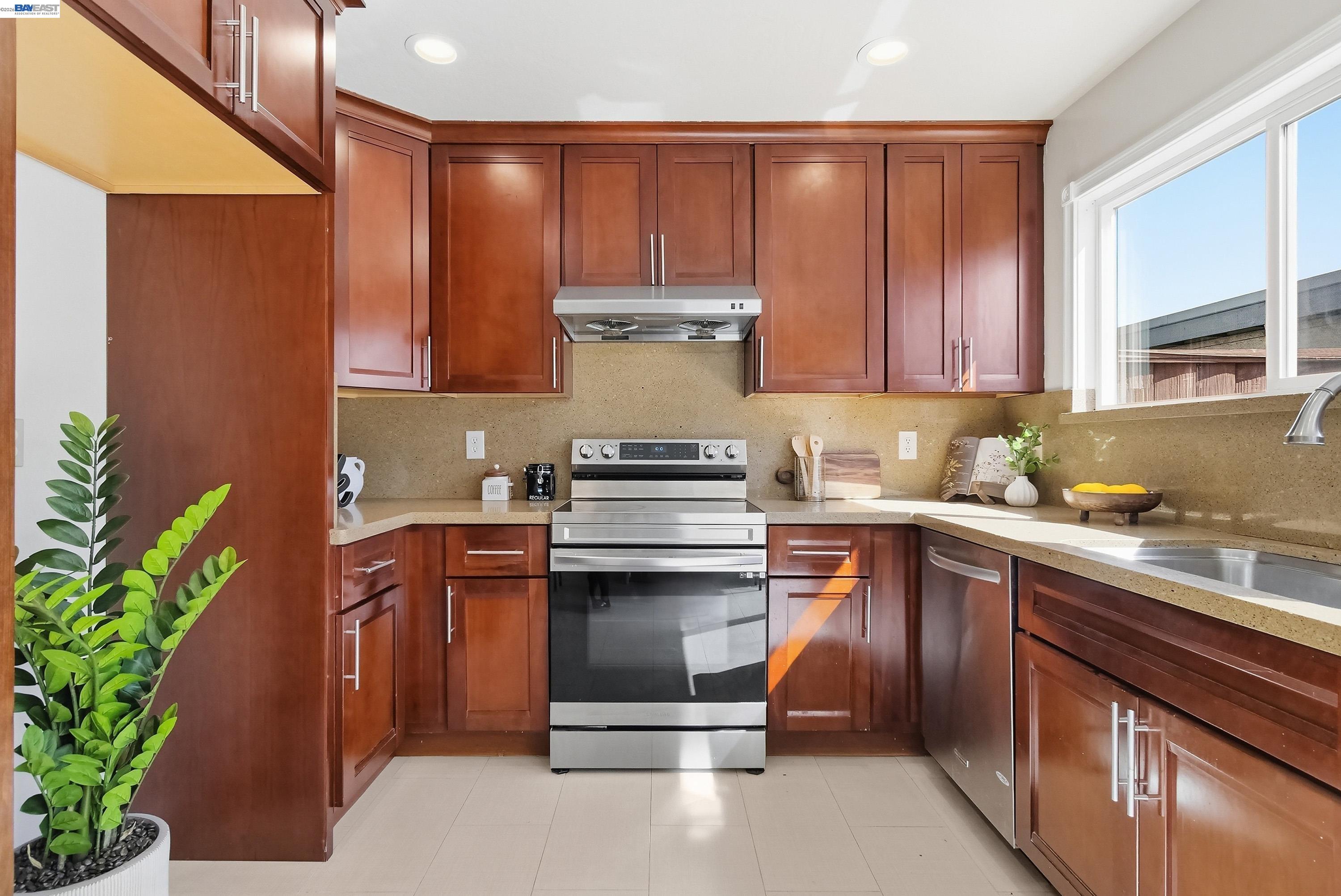 Photo #7: 41127325 Listing: Photo #7