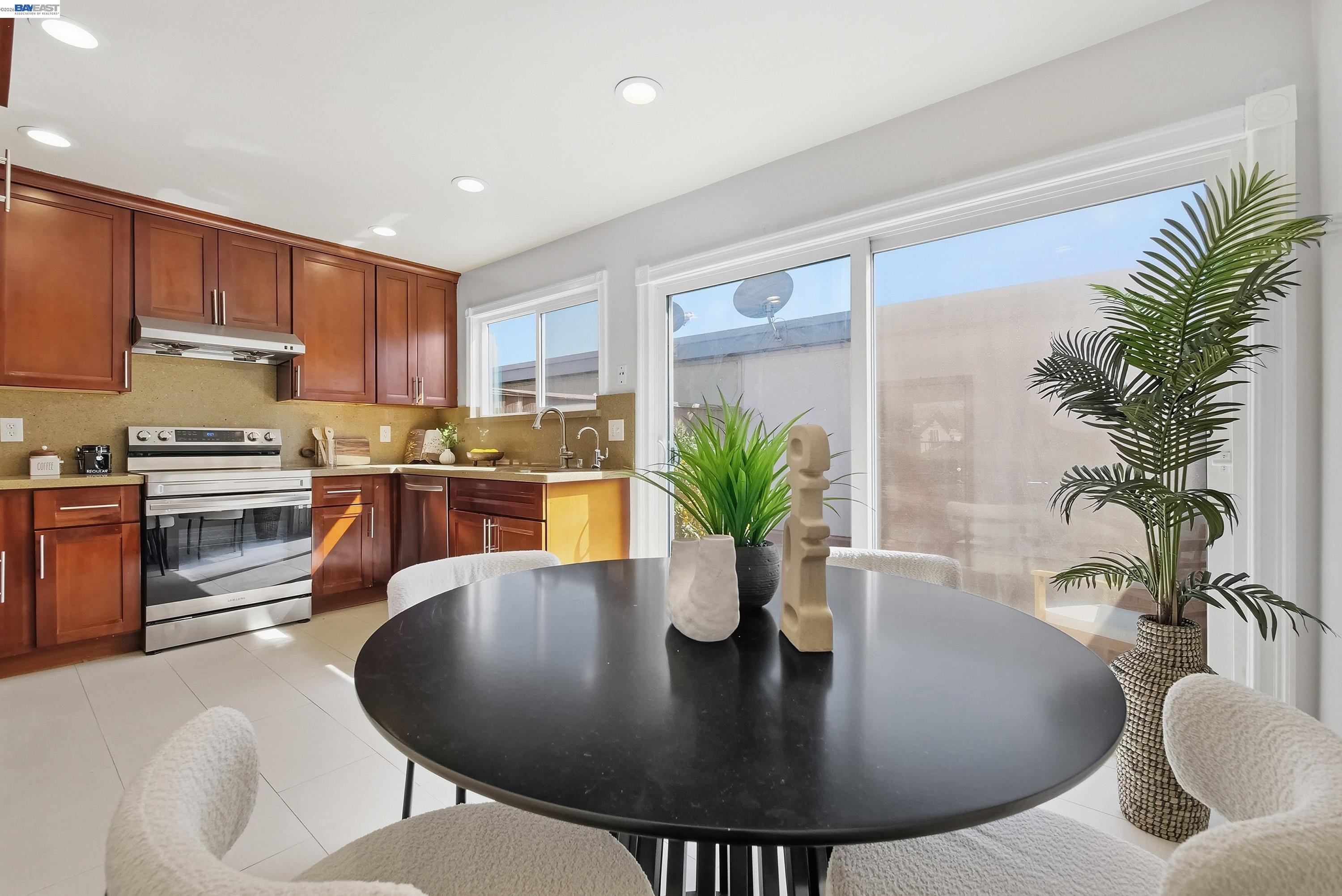 Photo #9: 41127325 Listing: Photo #9