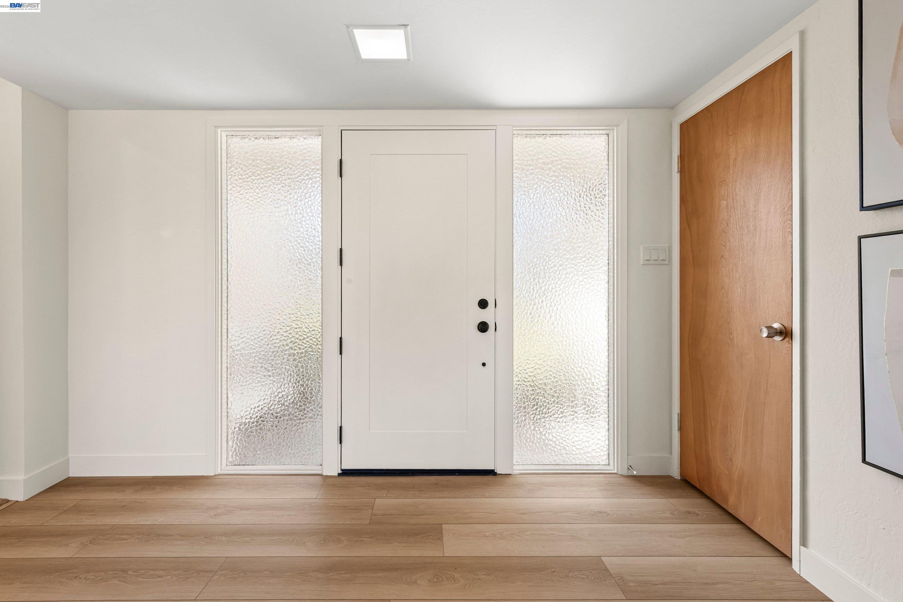 Detail Gallery Image 4 of 39 For 121 Ardith Dr, Orinda,  CA 94563 - 3 Beds | 2 Baths