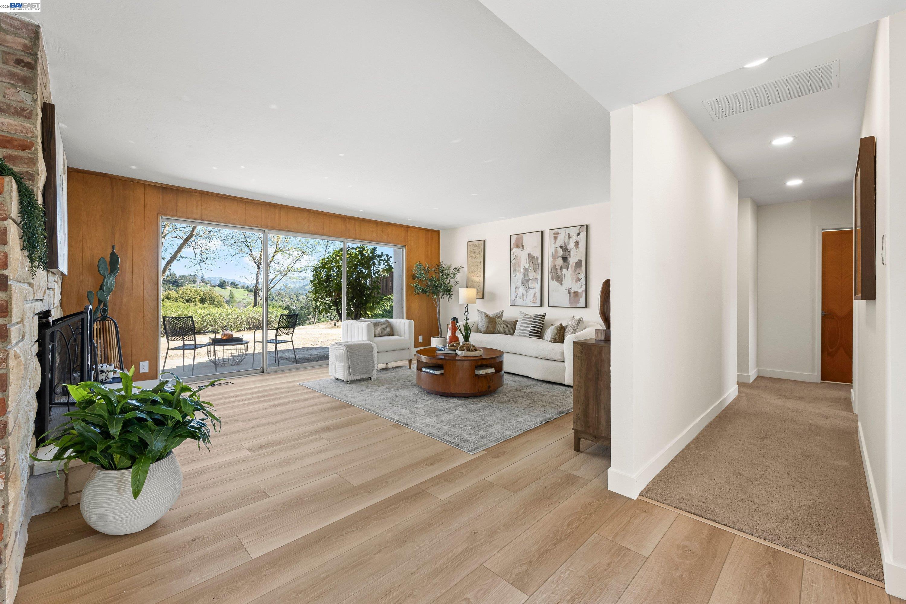 Detail Gallery Image 5 of 39 For 121 Ardith Dr, Orinda,  CA 94563 - 3 Beds | 2 Baths