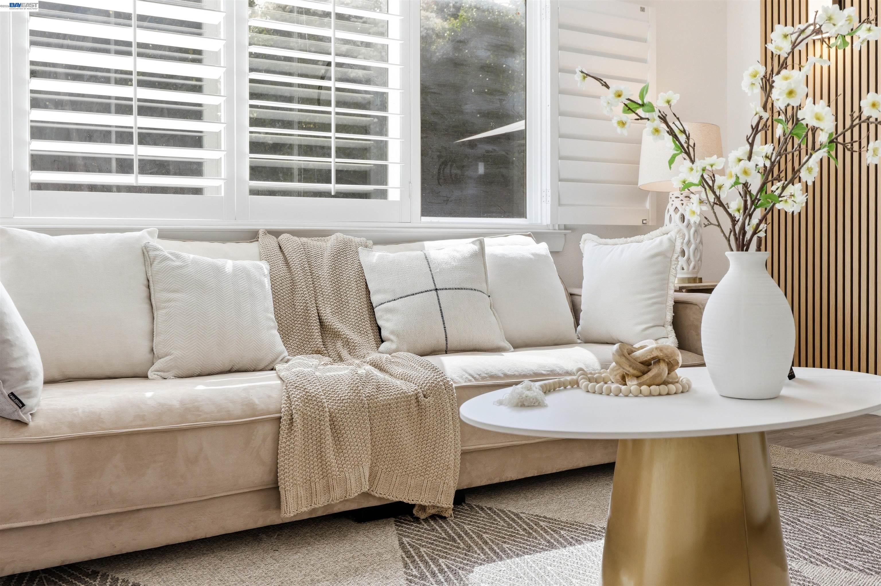 Detail Gallery Image 11 of 60 For 11593 Ladera Ct, Dublin,  CA 94568 - 4 Beds | 2/1 Baths