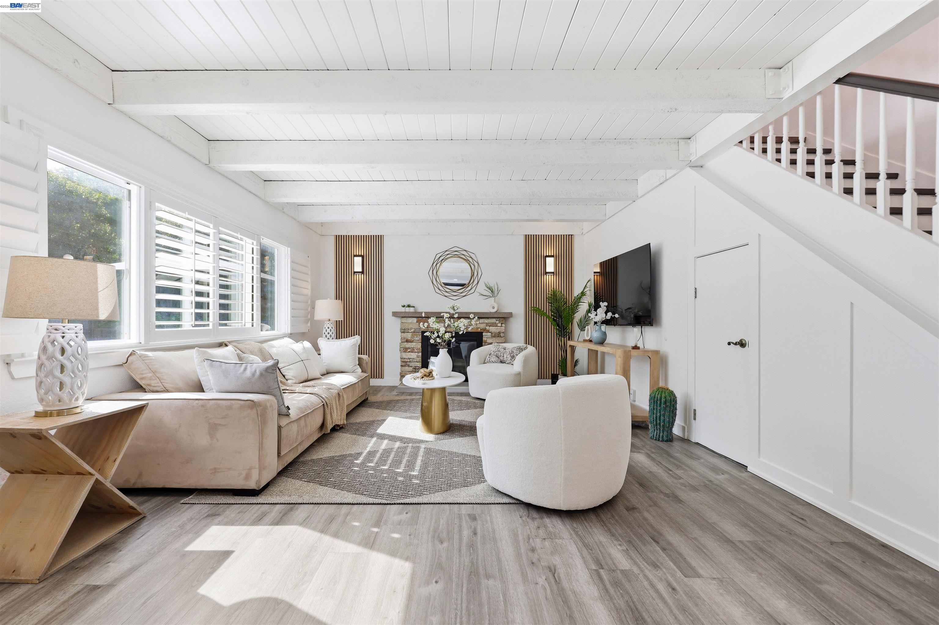 Detail Gallery Image 7 of 60 For 11593 Ladera Ct, Dublin,  CA 94568 - 4 Beds | 2/1 Baths