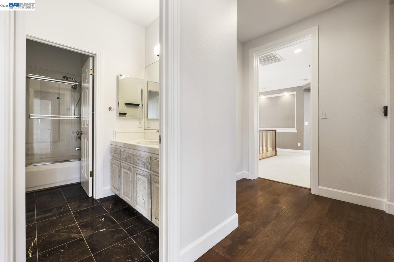 Detail Gallery Image 10 of 25 For 3479 Gravina Pl, Pleasanton,  CA 94566 - 5 Beds | 4 Baths