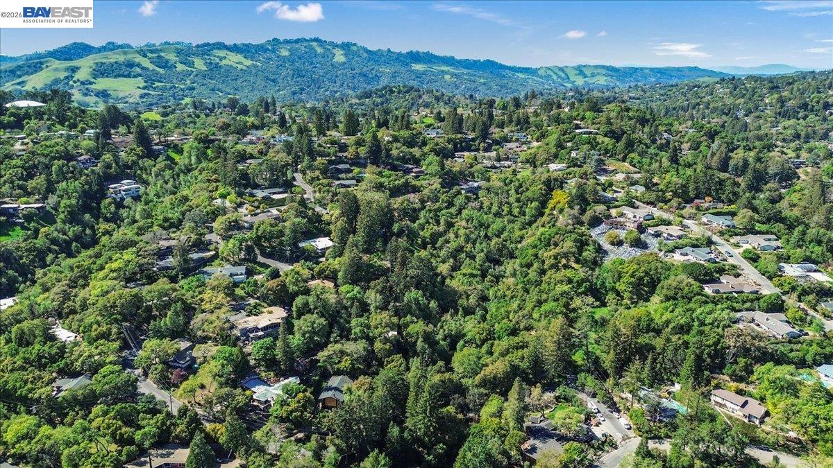 Detail Gallery Image 31 of 36 For 0 Silverwood Dr, Lafayette,  CA 94549 - – Beds | – Baths