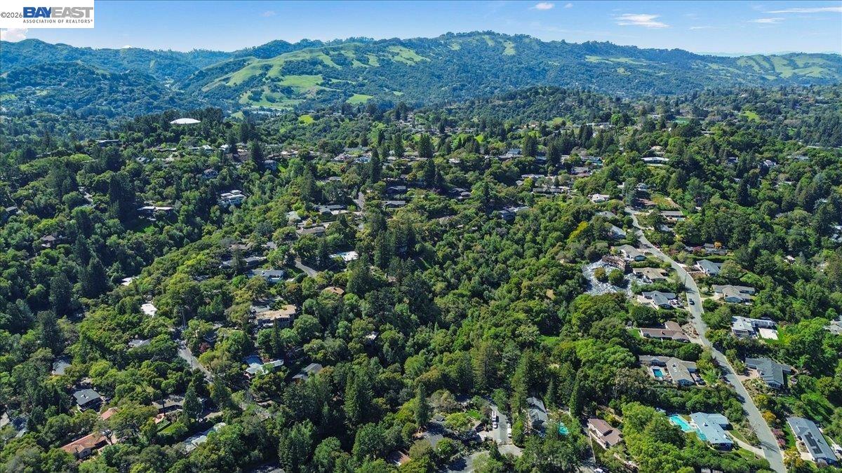 Detail Gallery Image 33 of 36 For 0 Silverwood Dr, Lafayette,  CA 94549 - – Beds | – Baths