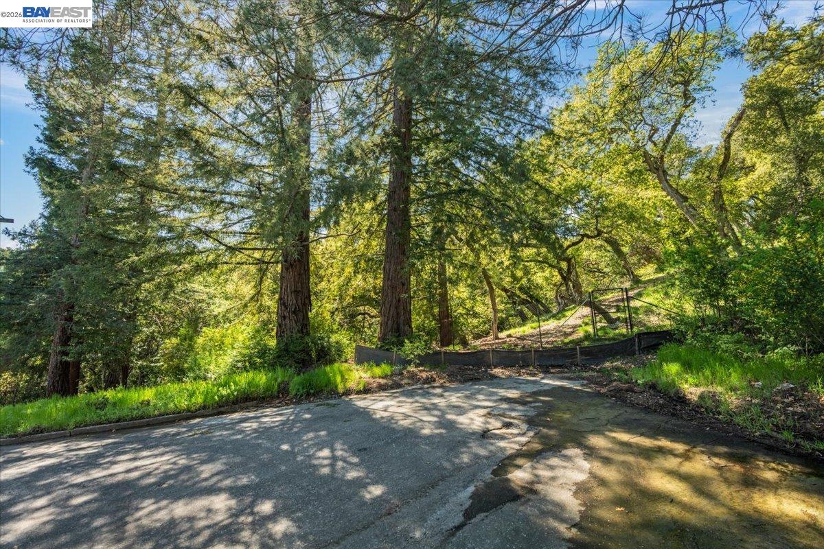 Detail Gallery Image 34 of 36 For 0 Silverwood Dr, Lafayette,  CA 94549 - – Beds | – Baths