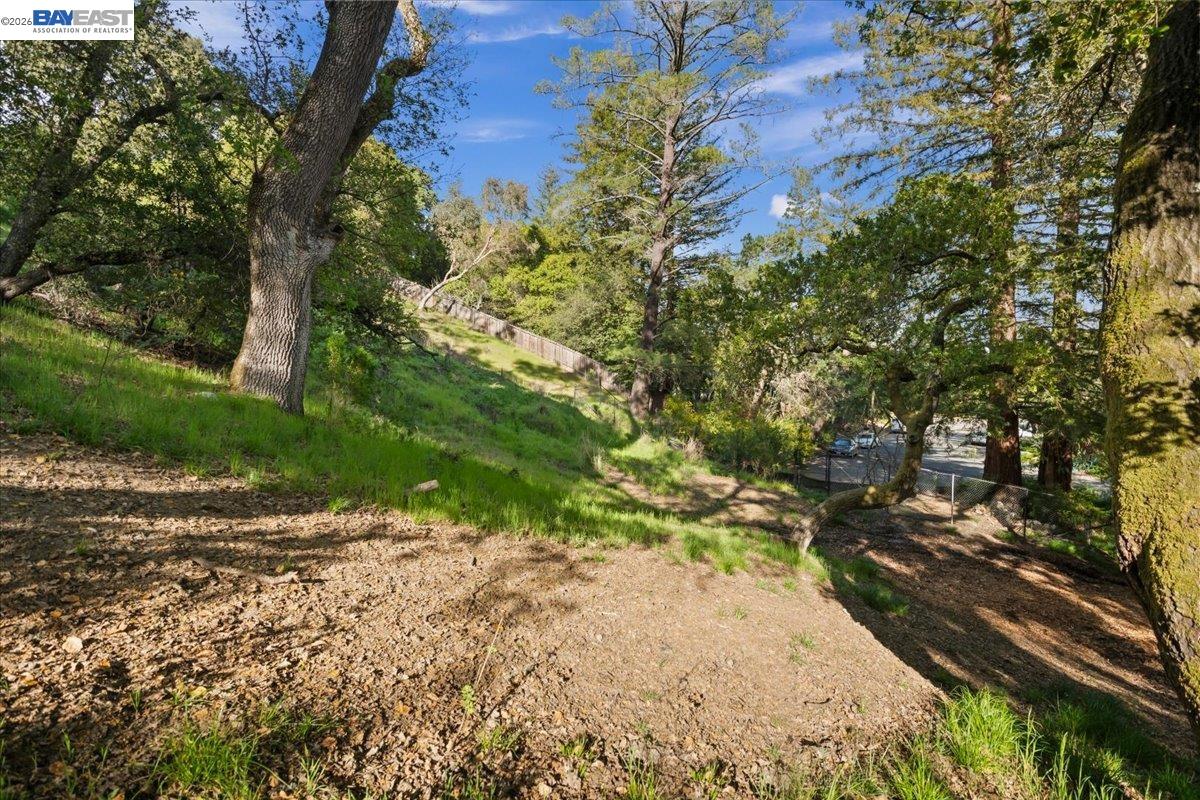 Detail Gallery Image 10 of 36 For 0 Silverwood Dr, Lafayette,  CA 94549 - – Beds | – Baths