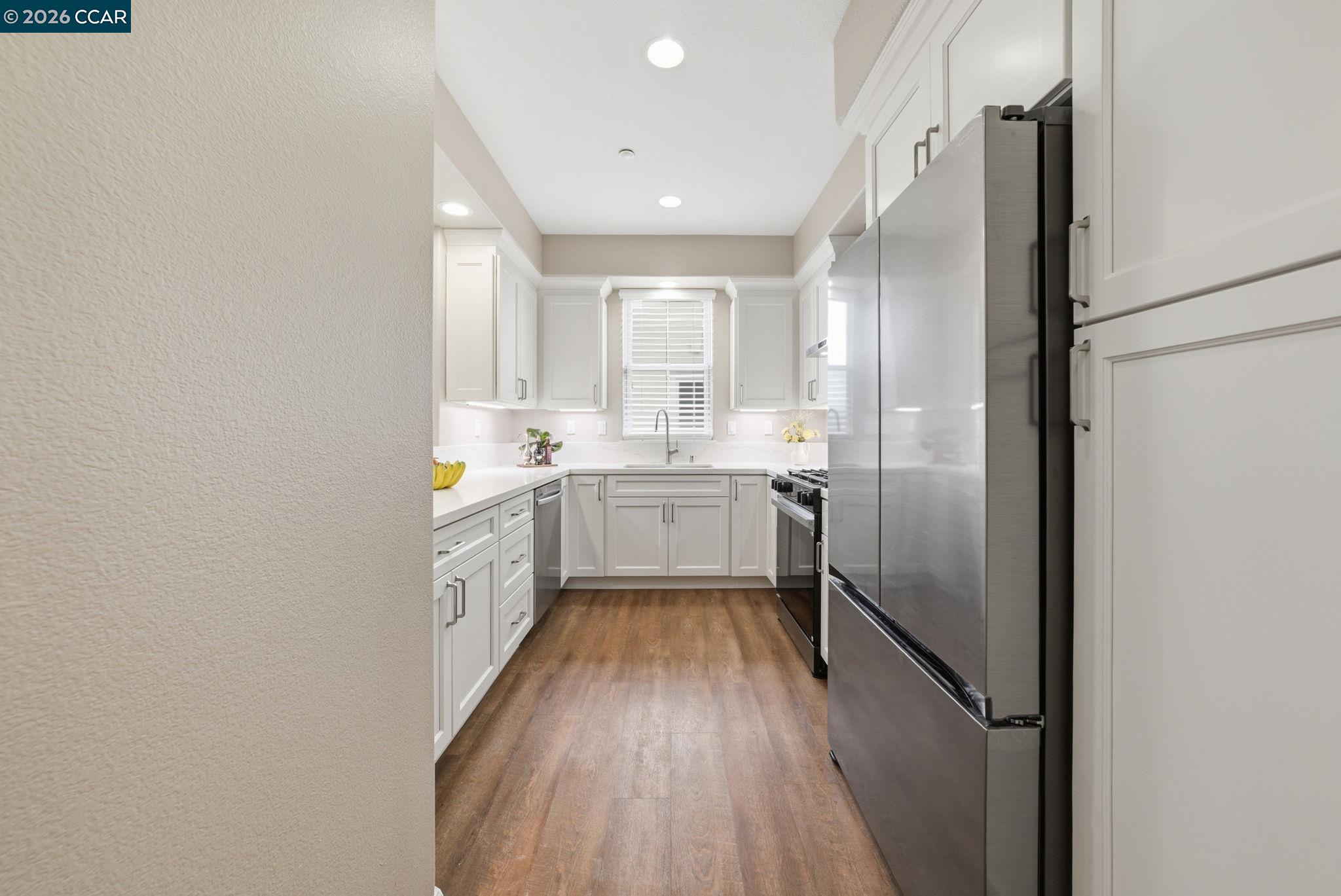 Detail Gallery Image 16 of 60 For 1084 Avocet Dr, Hercules,  CA 94547 - 4 Beds | 3/1 Baths