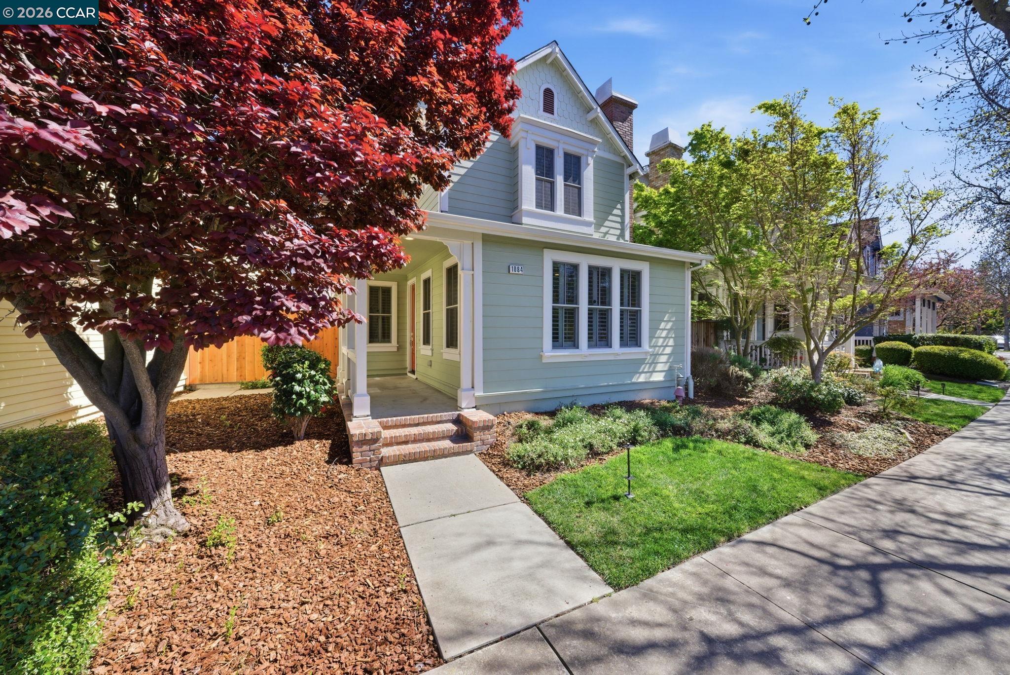 Detail Gallery Image 3 of 60 For 1084 Avocet Dr, Hercules,  CA 94547 - 4 Beds | 3/1 Baths