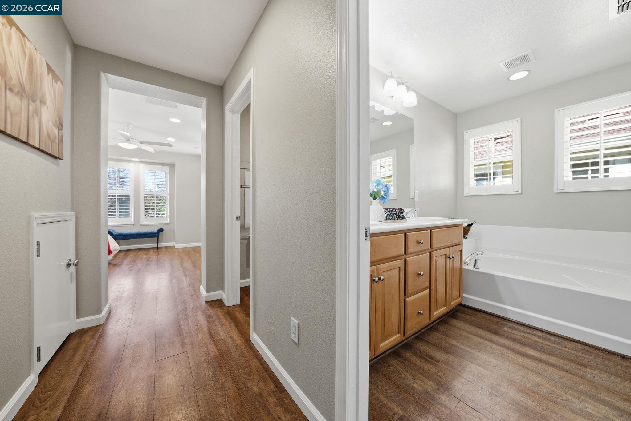 Detail Gallery Image 25 of 60 For 1084 Avocet Dr, Hercules,  CA 94547 - 4 Beds | 3/1 Baths