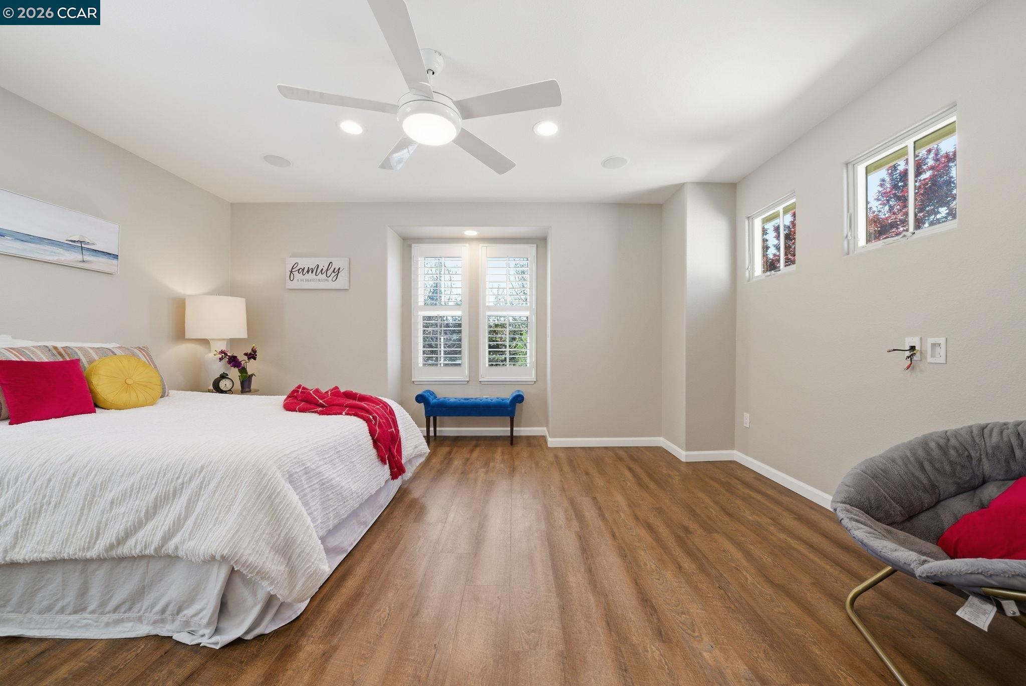 Detail Gallery Image 27 of 60 For 1084 Avocet Dr, Hercules,  CA 94547 - 4 Beds | 3/1 Baths